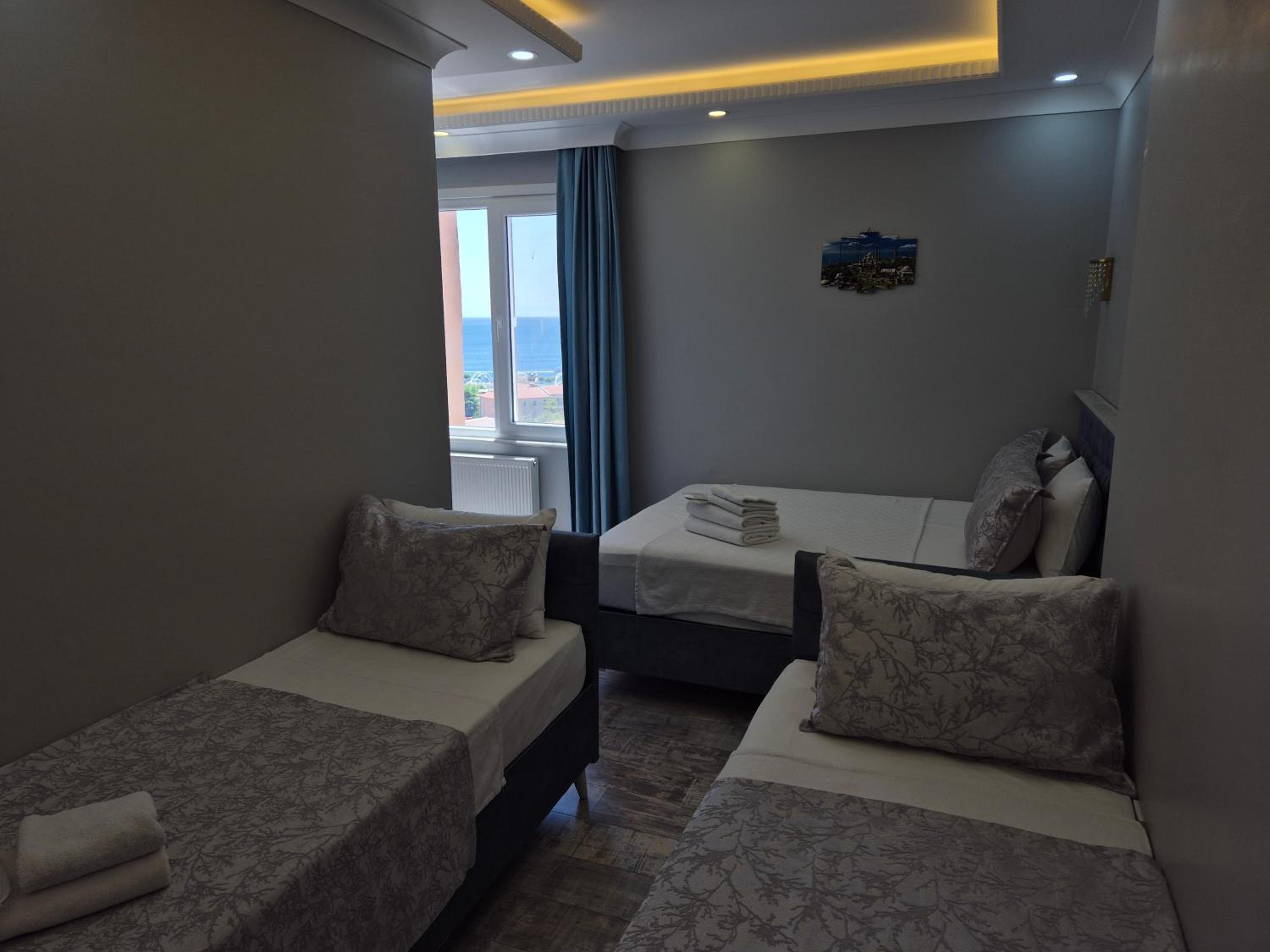 Quadruple Room with Sea View photo 2