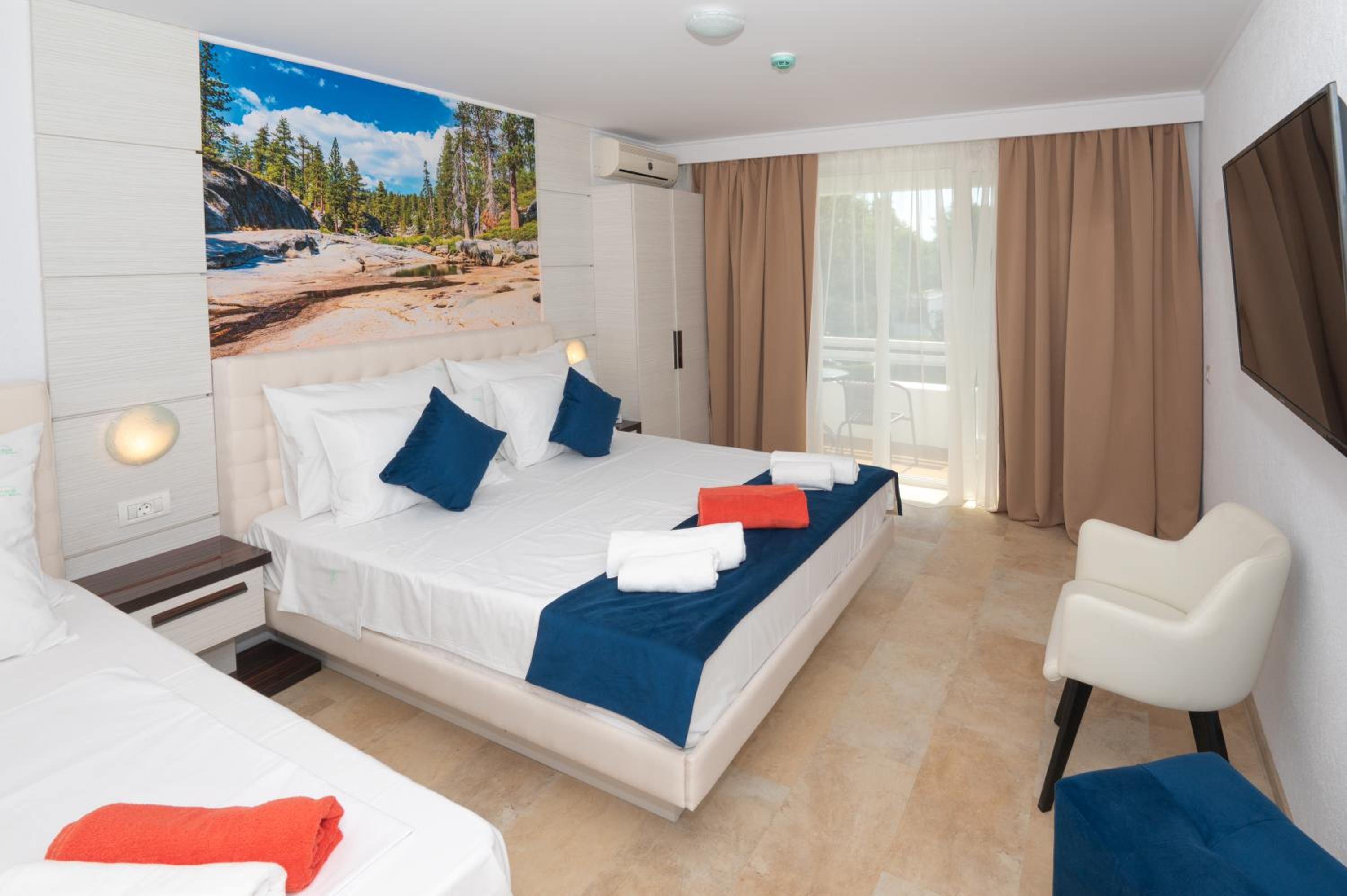 Triple Room with Balcony Hotel Anca