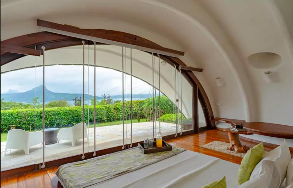 Superior Double Room with Lake View