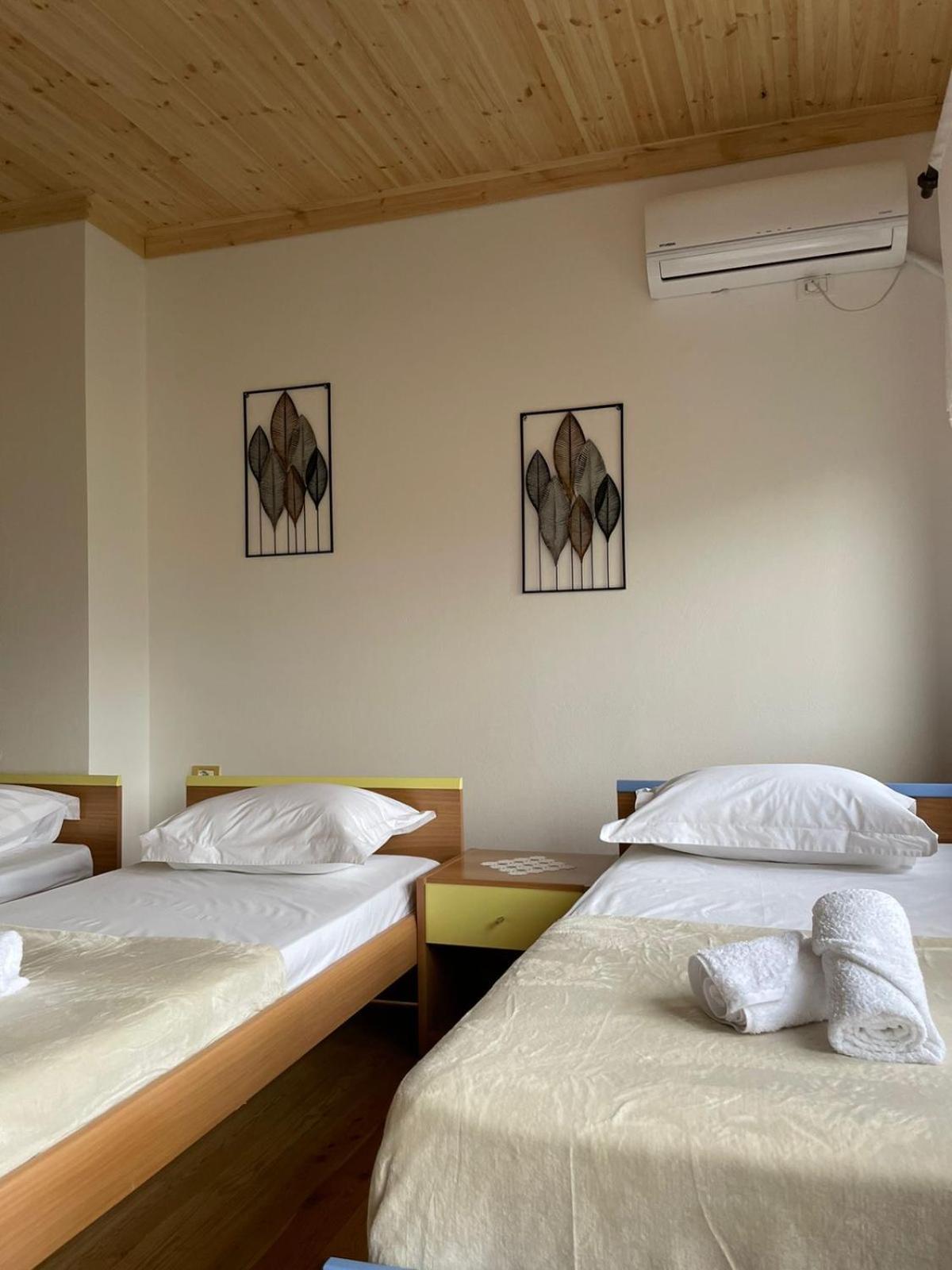 Classic Quadruple Room photo 2