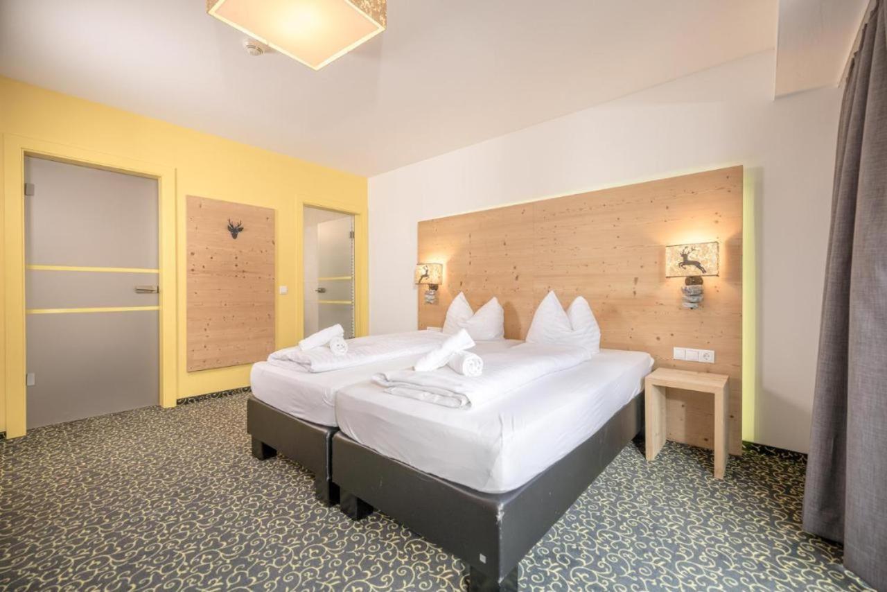 Double or Twin Room photo 3