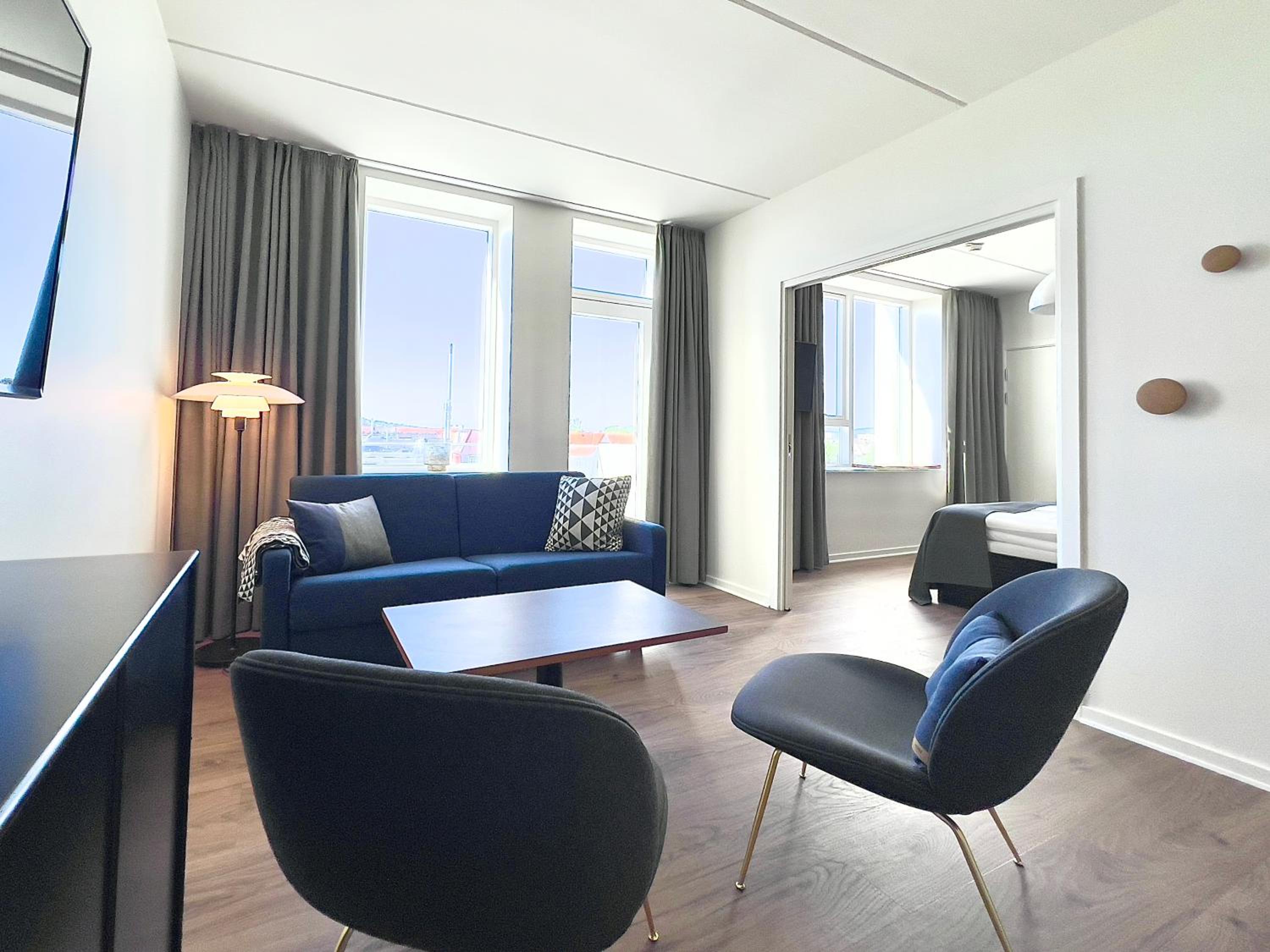 Suite with Balcony photo 3