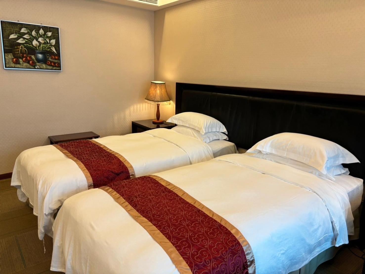 Double or Twin Room photo 2