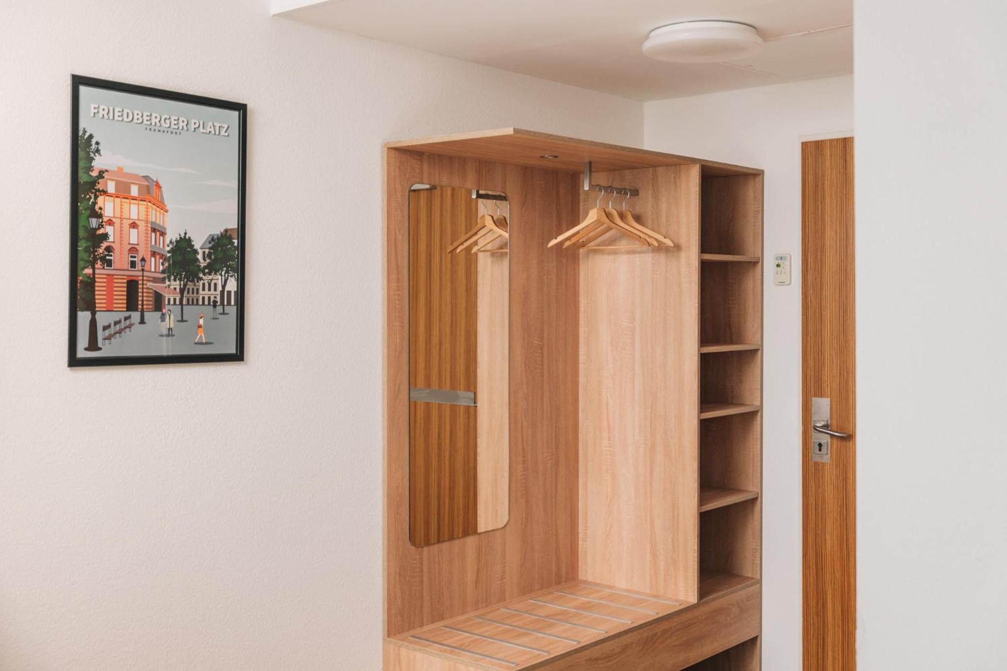 Double Room - Photo 15
