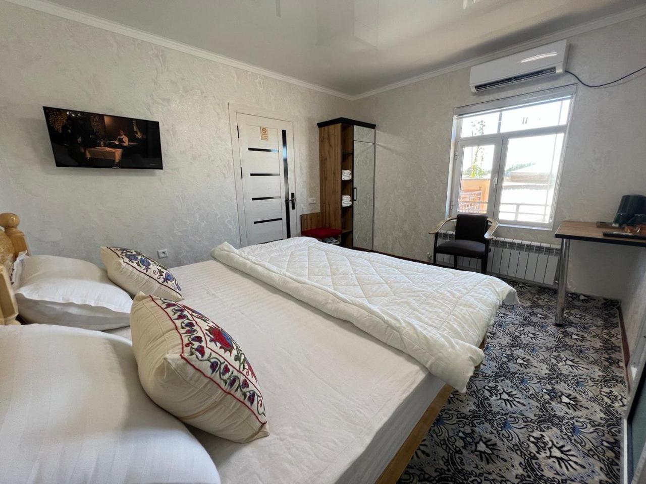 Deluxe Double Room photo 2