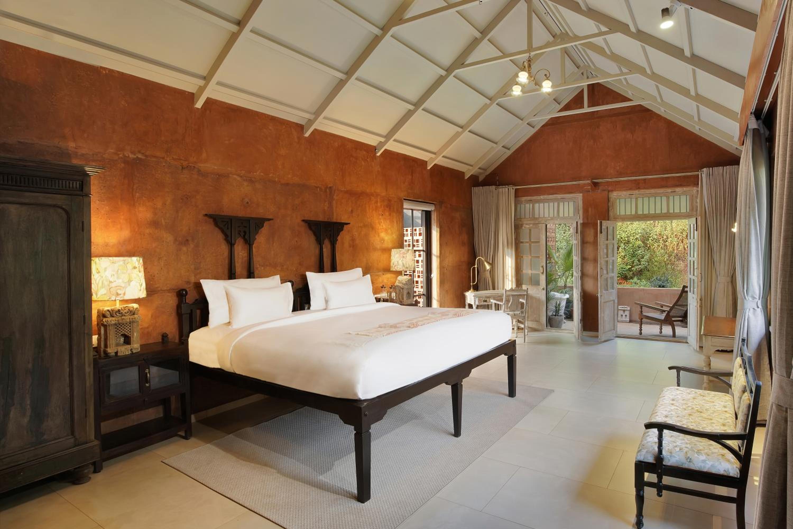 Suite with Mountain View