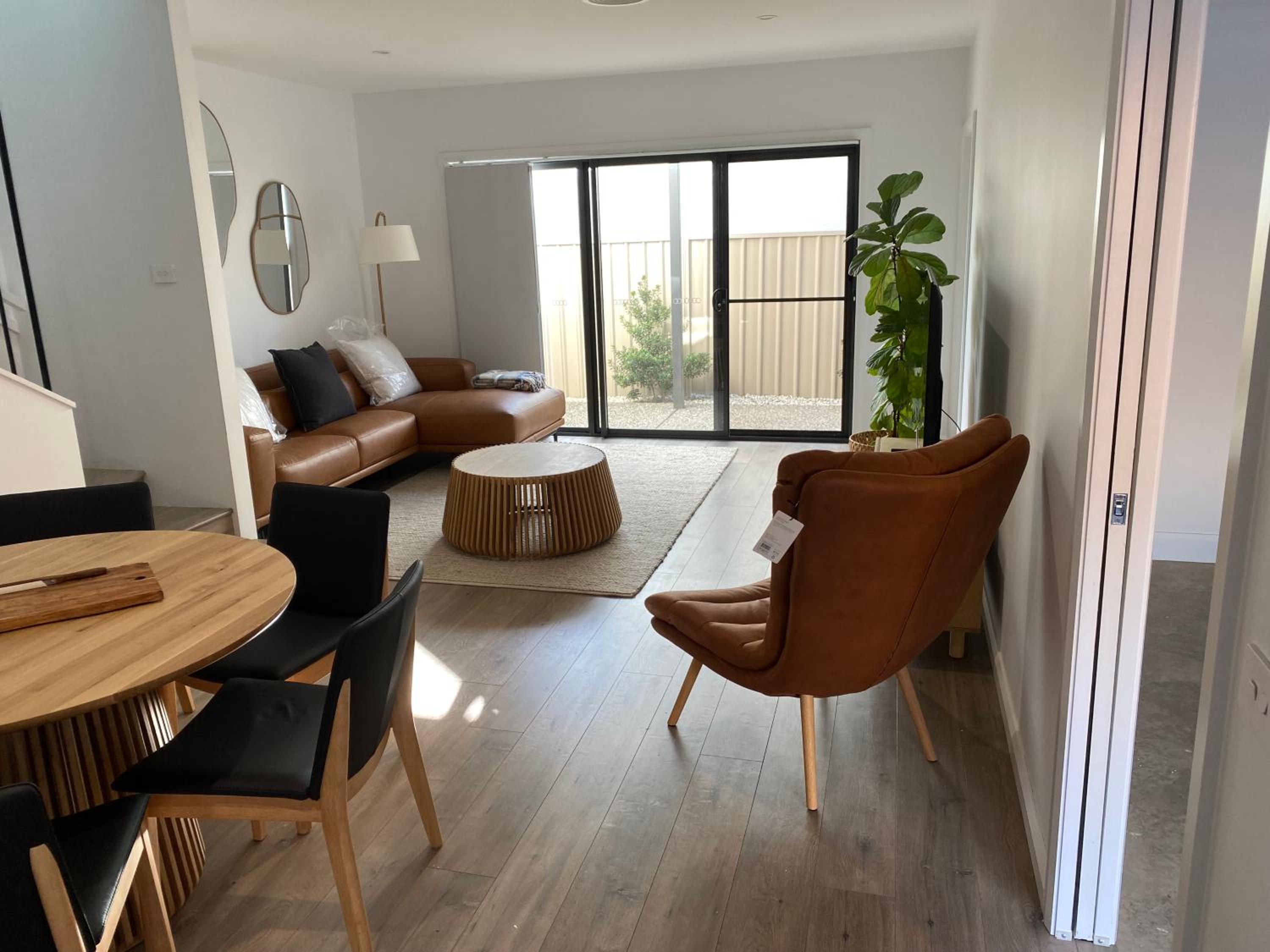 Three-Bedroom Apartment photo 1
