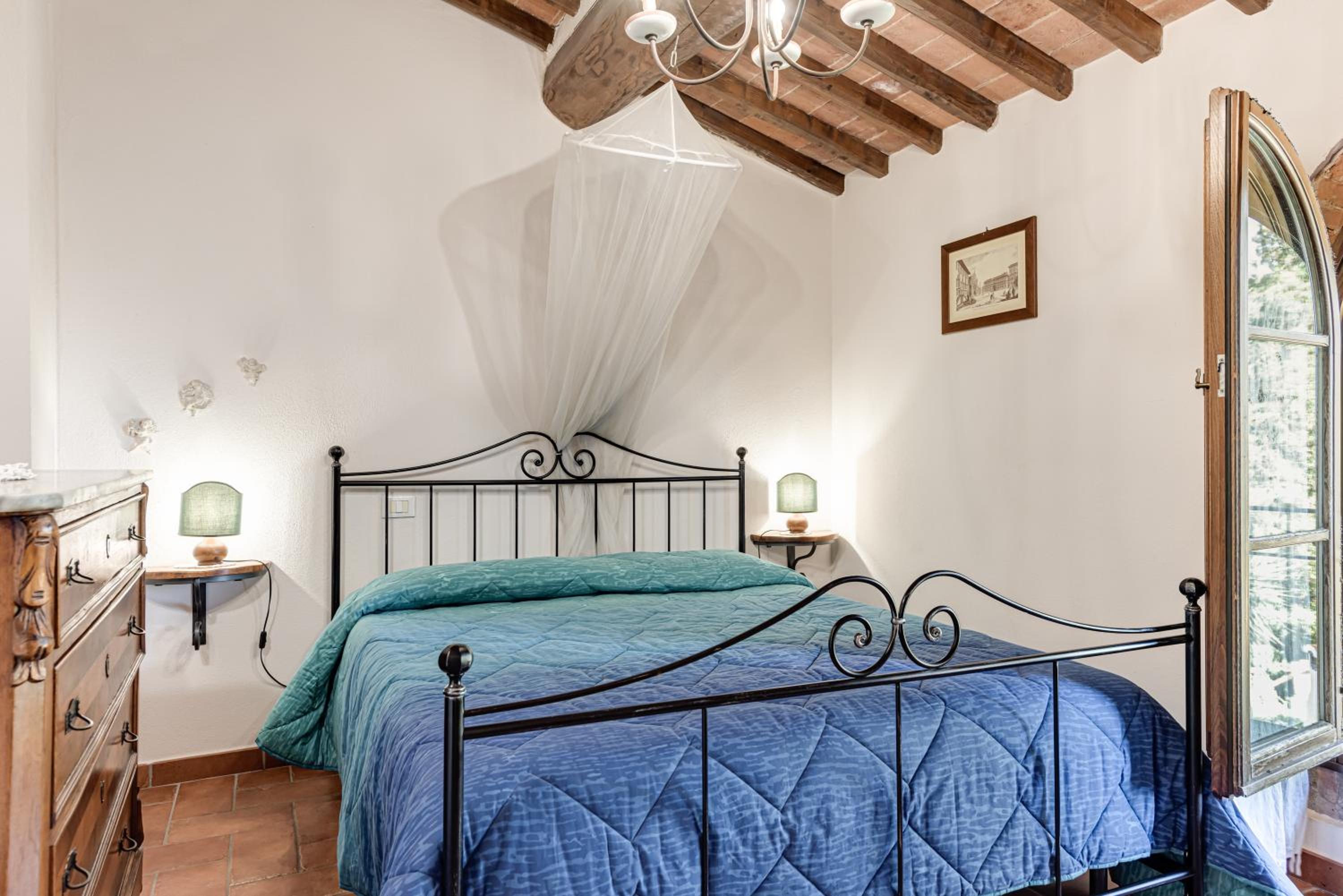 Two-Bedroom Deluxe Apartment with Garden View photo 1