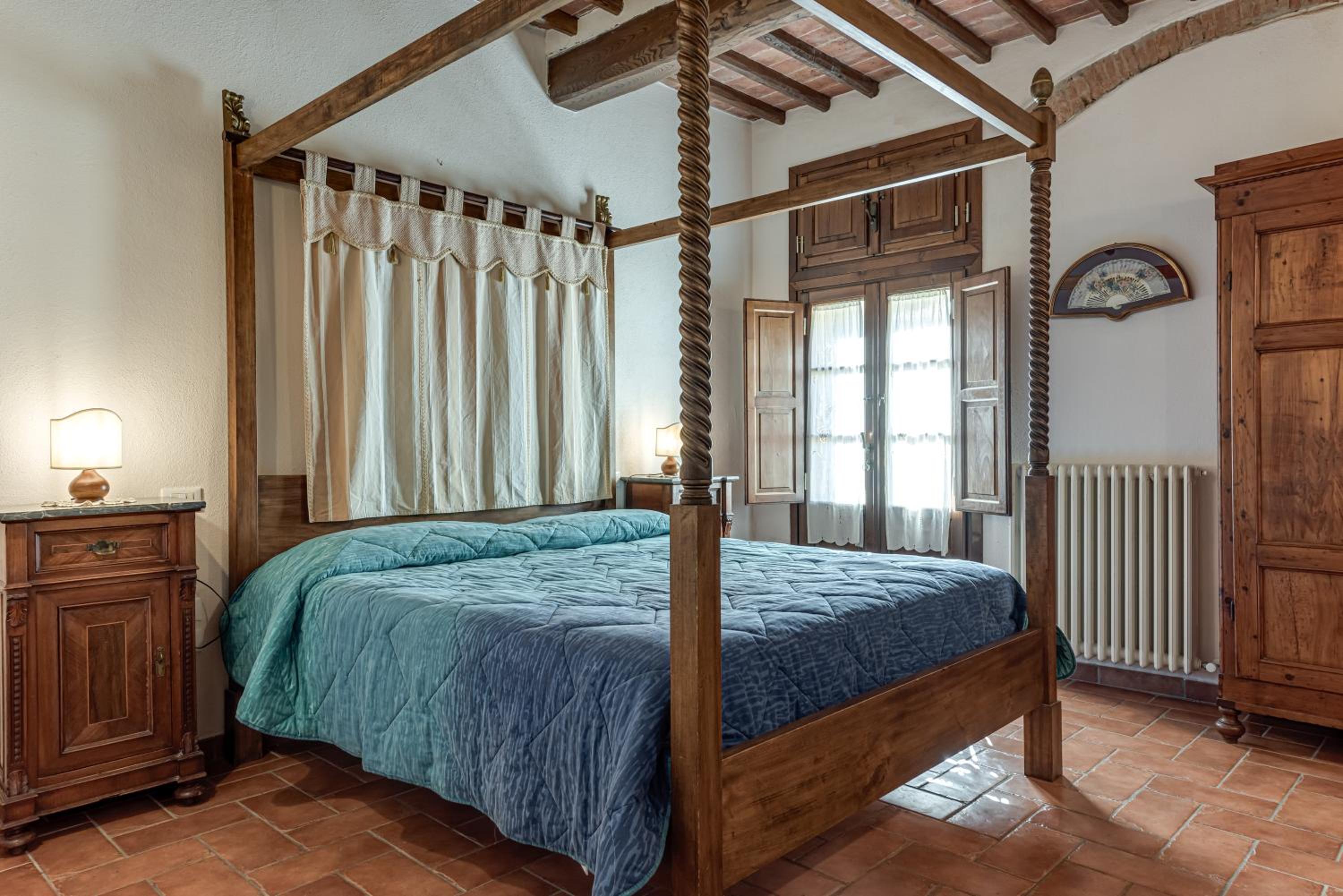 Two-Bedroom Deluxe Apartment with Garden View photo 1