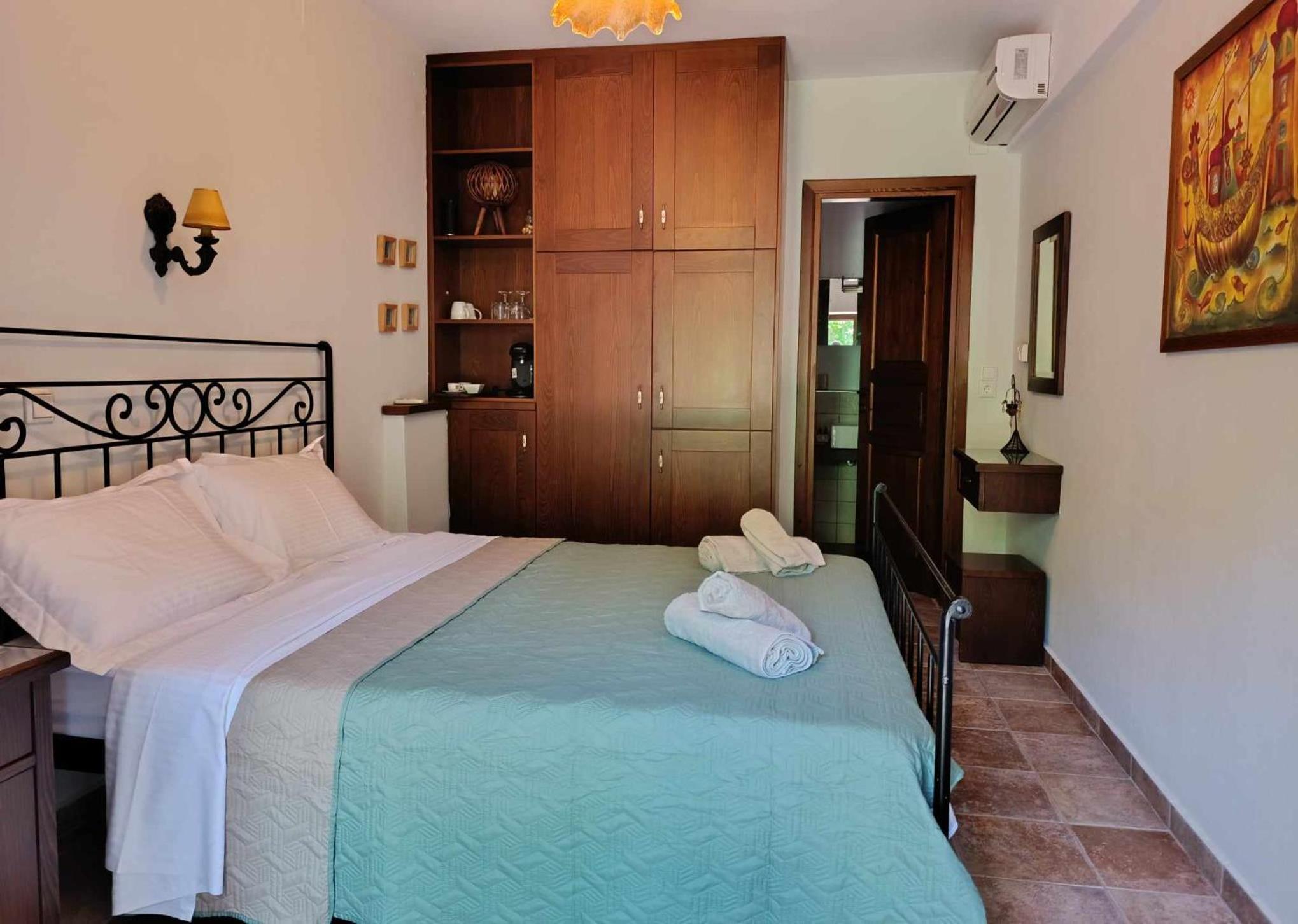 Deluxe Double Room photo 3