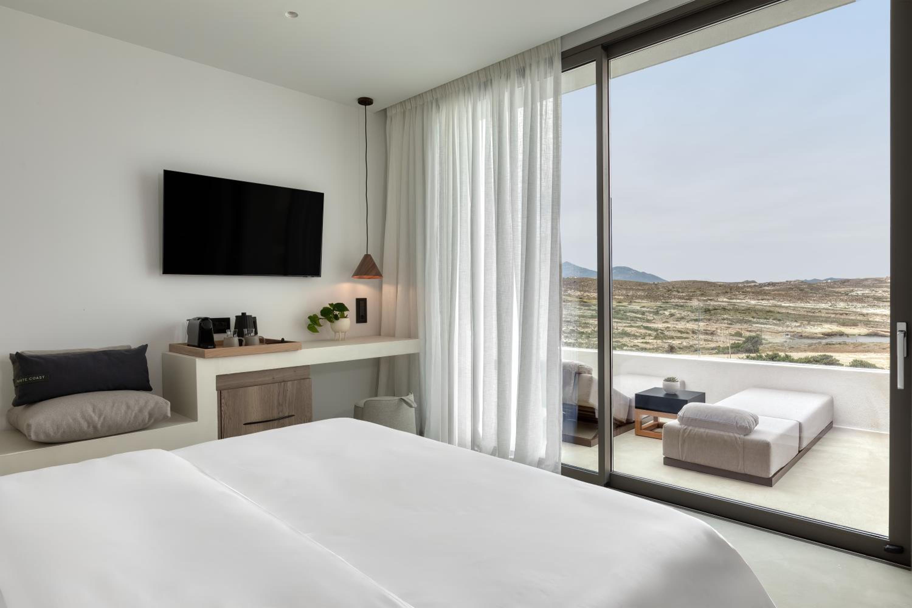 Superior Suites Horizon View with Private Chill Out Pool