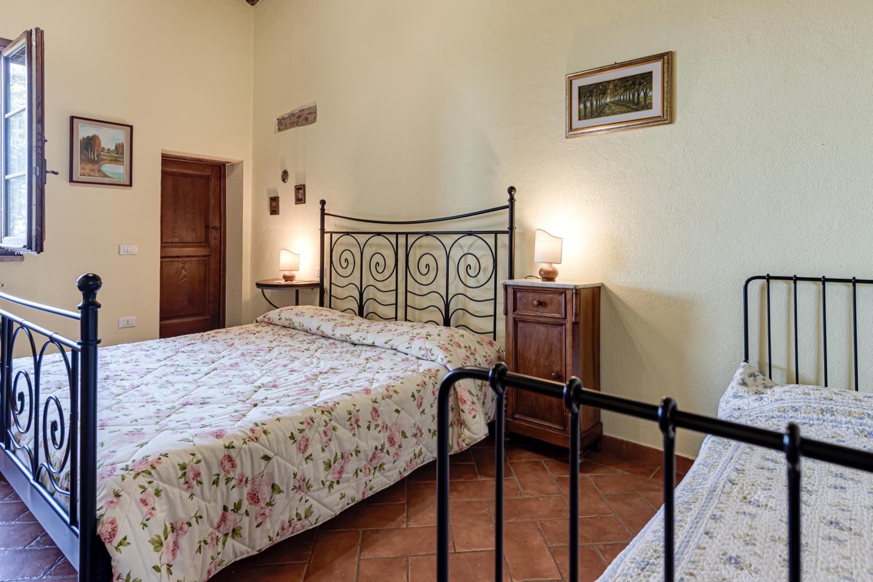 One-Bedroom Apartment with Garden View photo 1