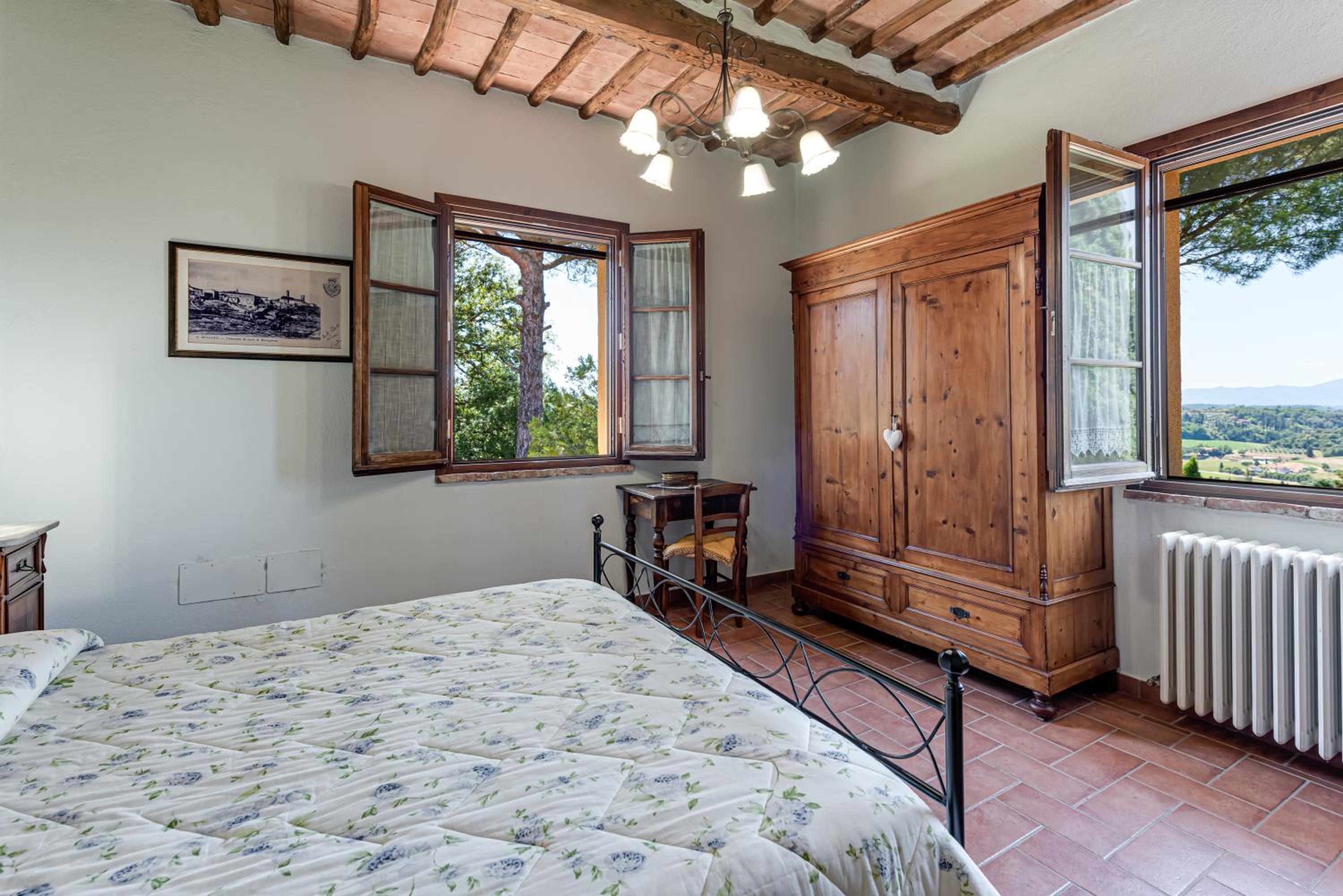 Two-Bedroom Deluxe Apartment with Garden View photo 1