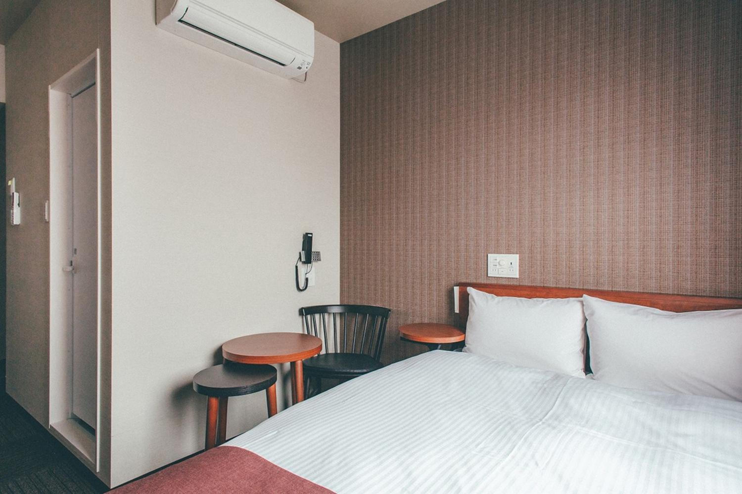 Single Room - Non-Smoking photo 1