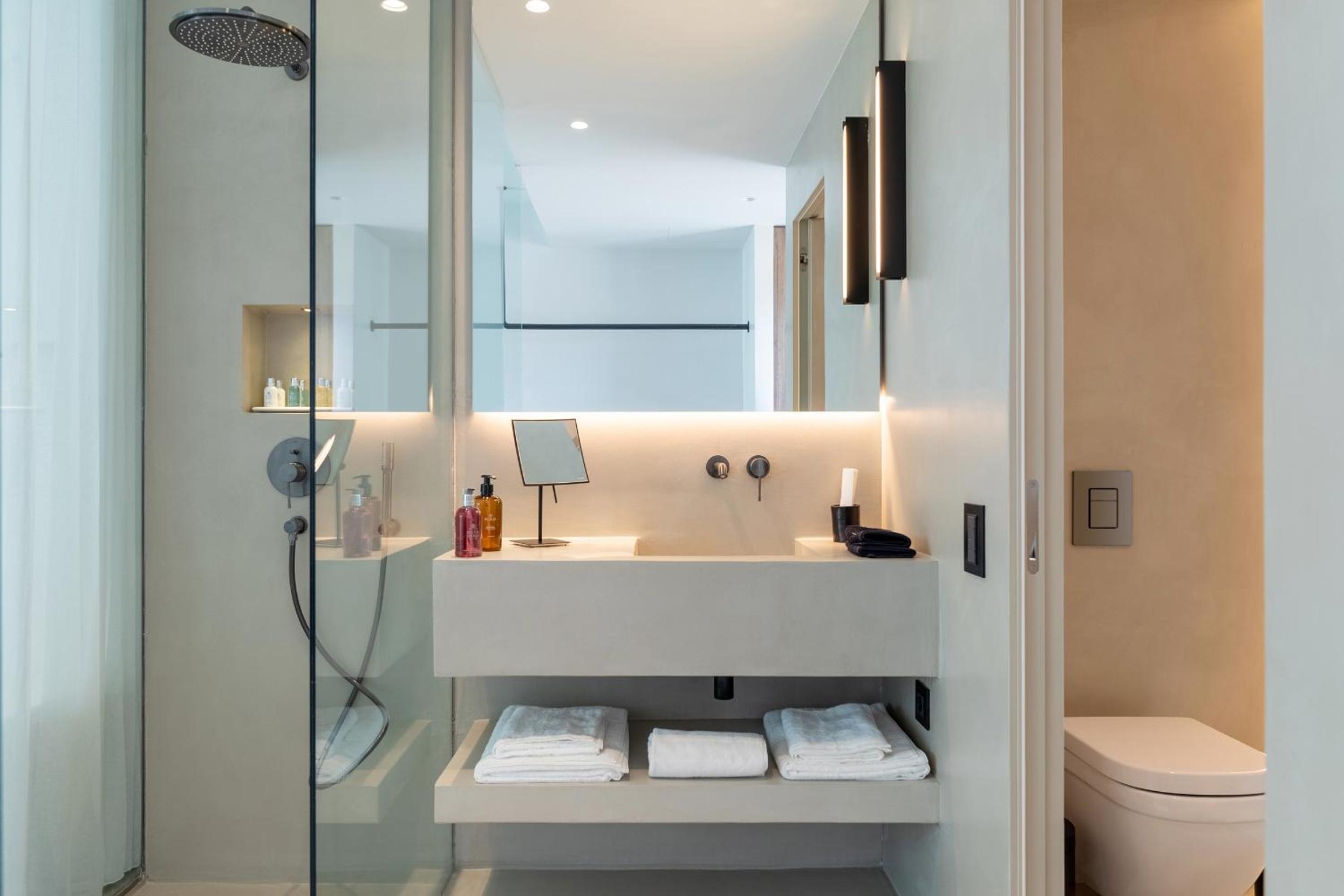 Deluxe Suite Sea View with Private Pool