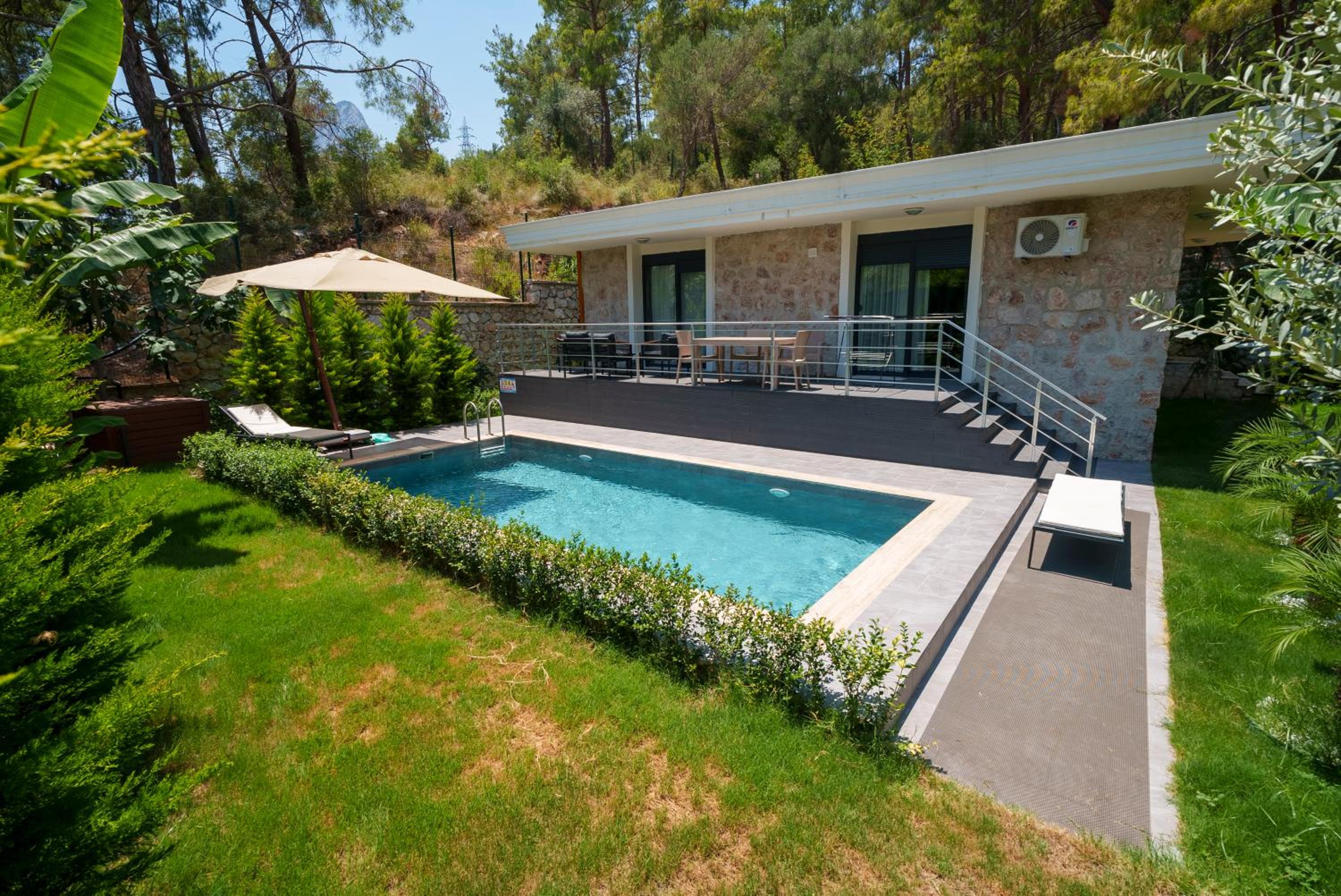 Villa With Private Pool photo 3