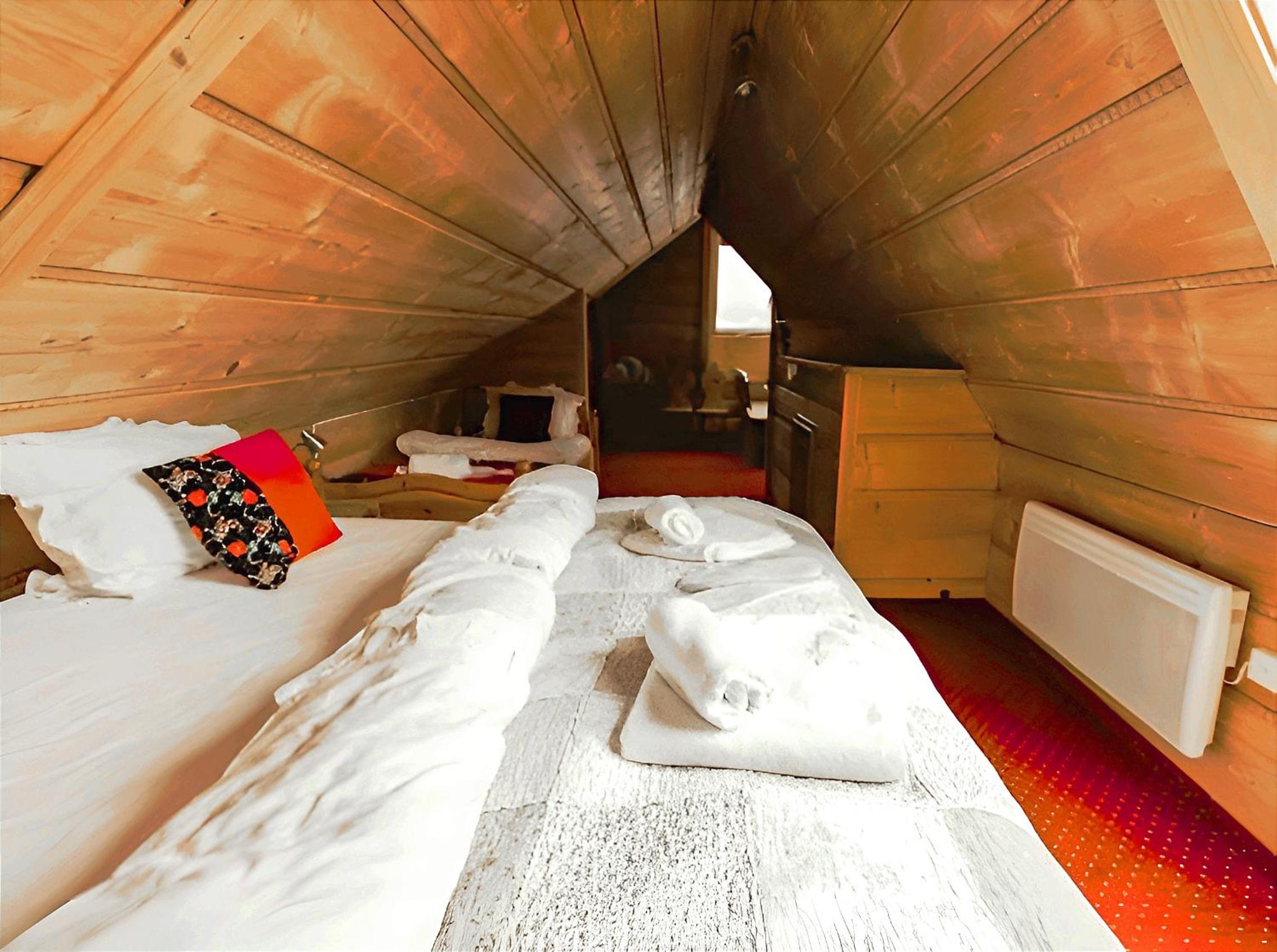 Quadruple Room - Photo 15