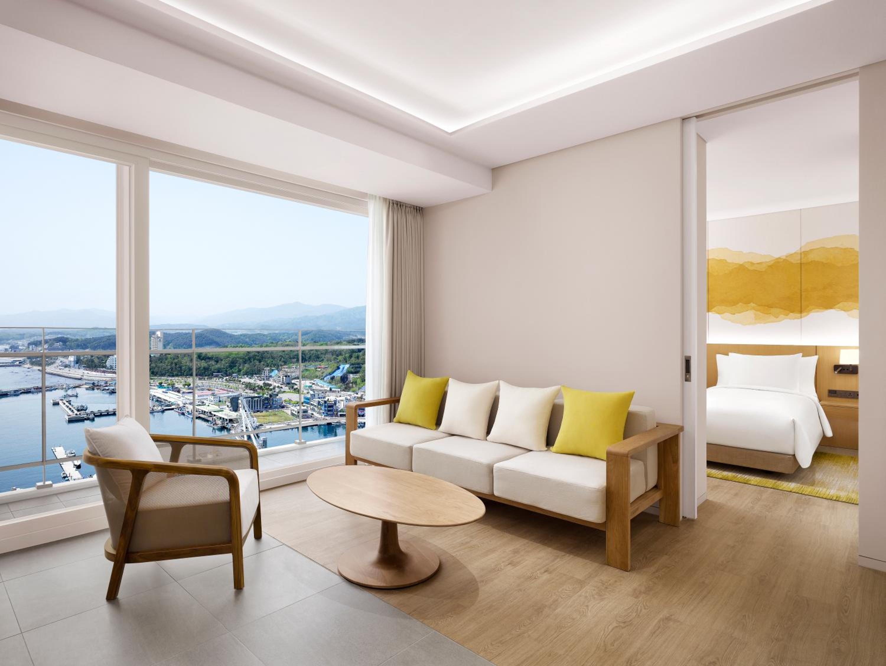 [Breakfast for 2] Junior Suite Twin with Harbor View