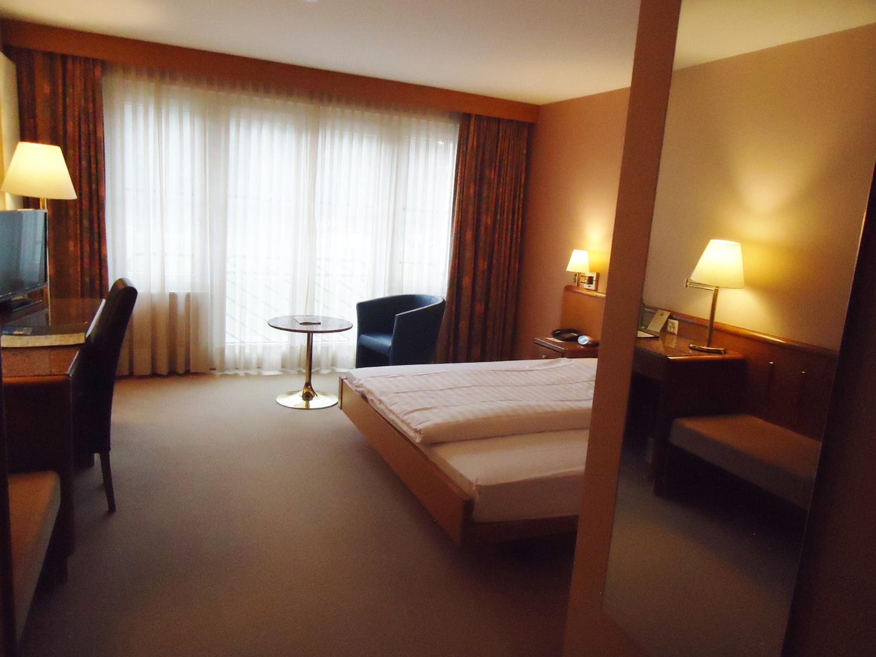 Single Room photo 3