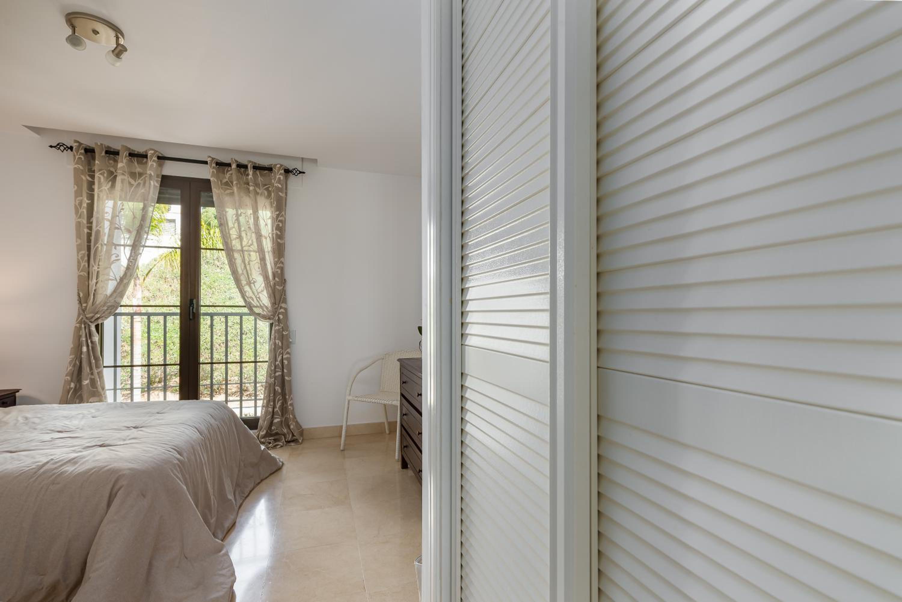 Apartamento con Vista y Balcón