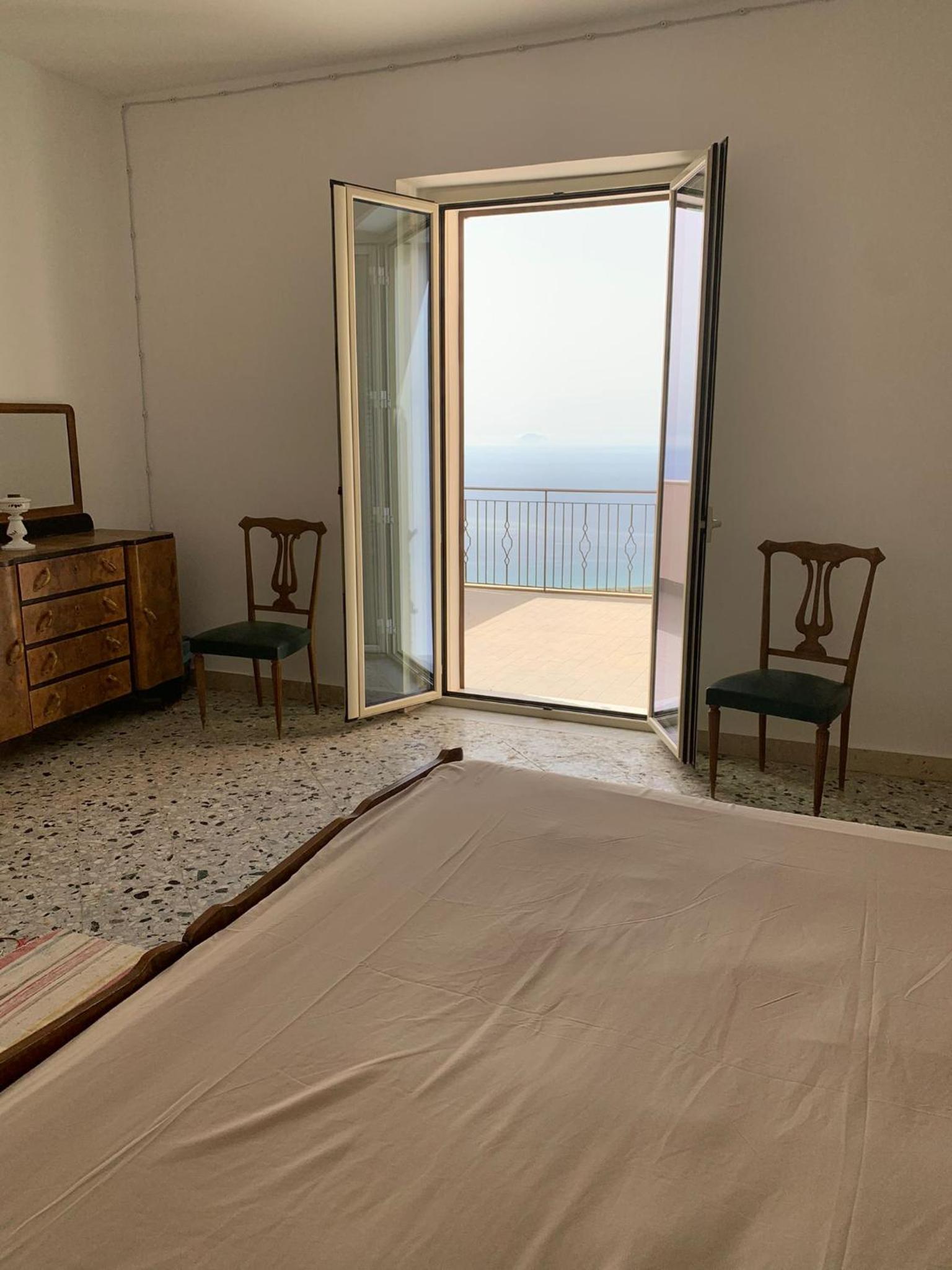 Deluxe Double Room with Sea View - Photo 28