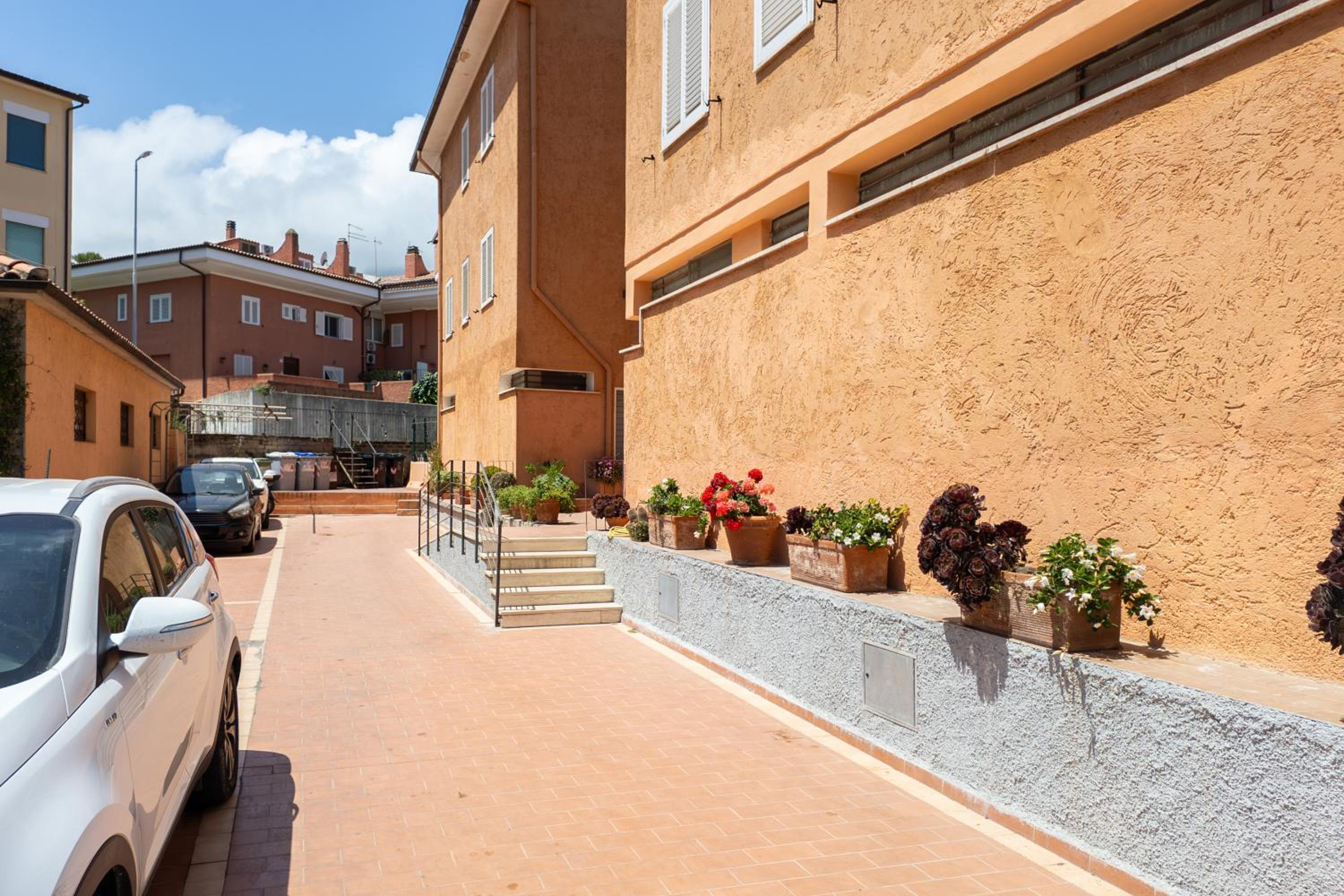 Two-Bedroom Apartment With Terrace photo 2