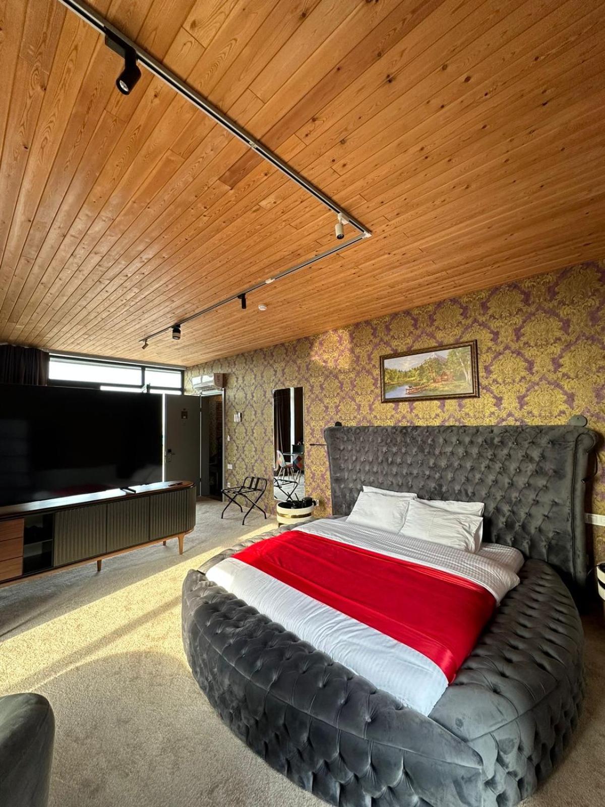 Presidential Suite photo 3