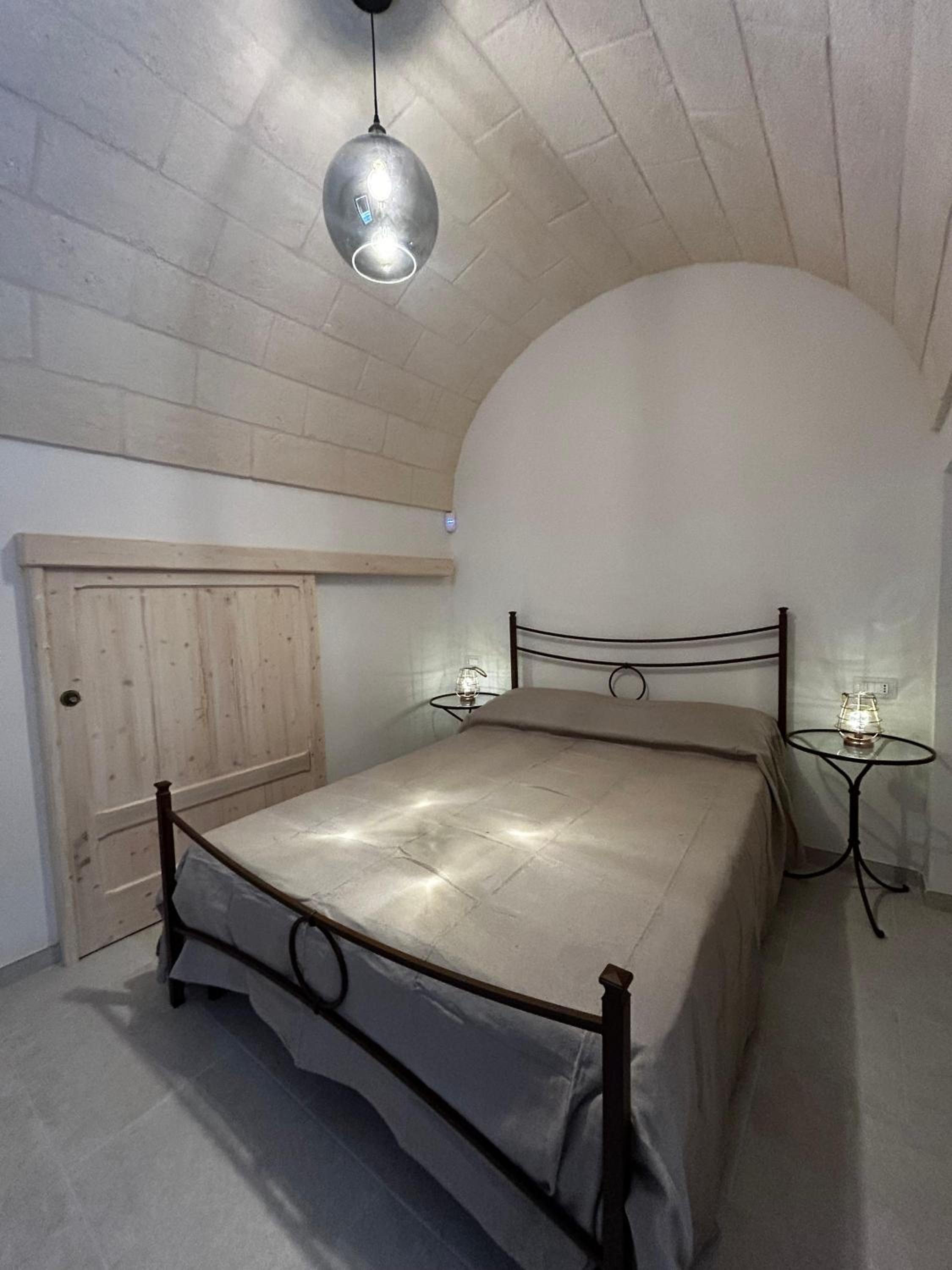 Queen Room - Disability Access photo 2
