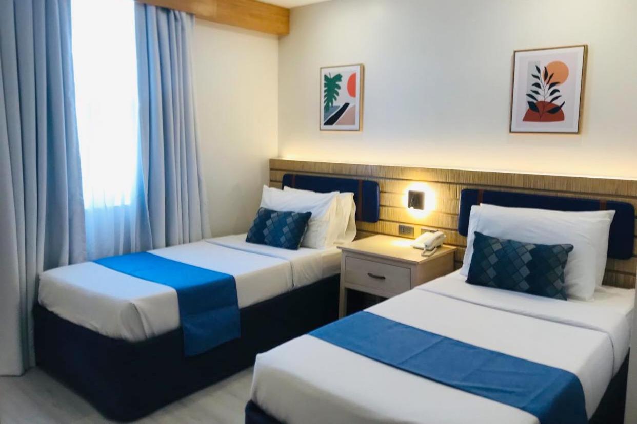 Deluxe Twin Room - Photo 12