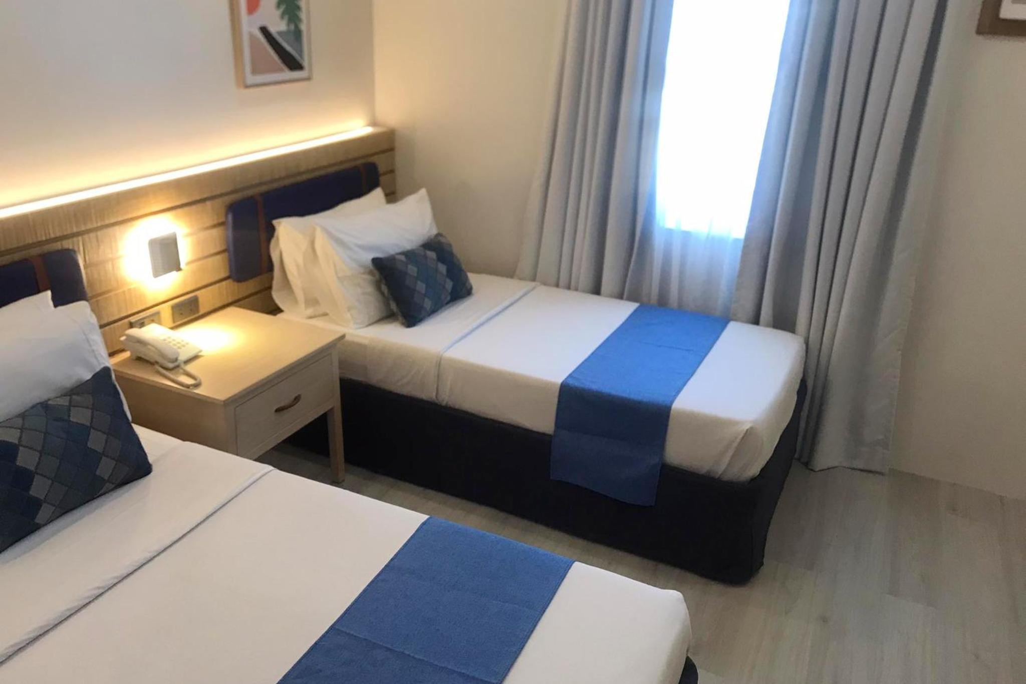 Deluxe Twin Room - Photo 1