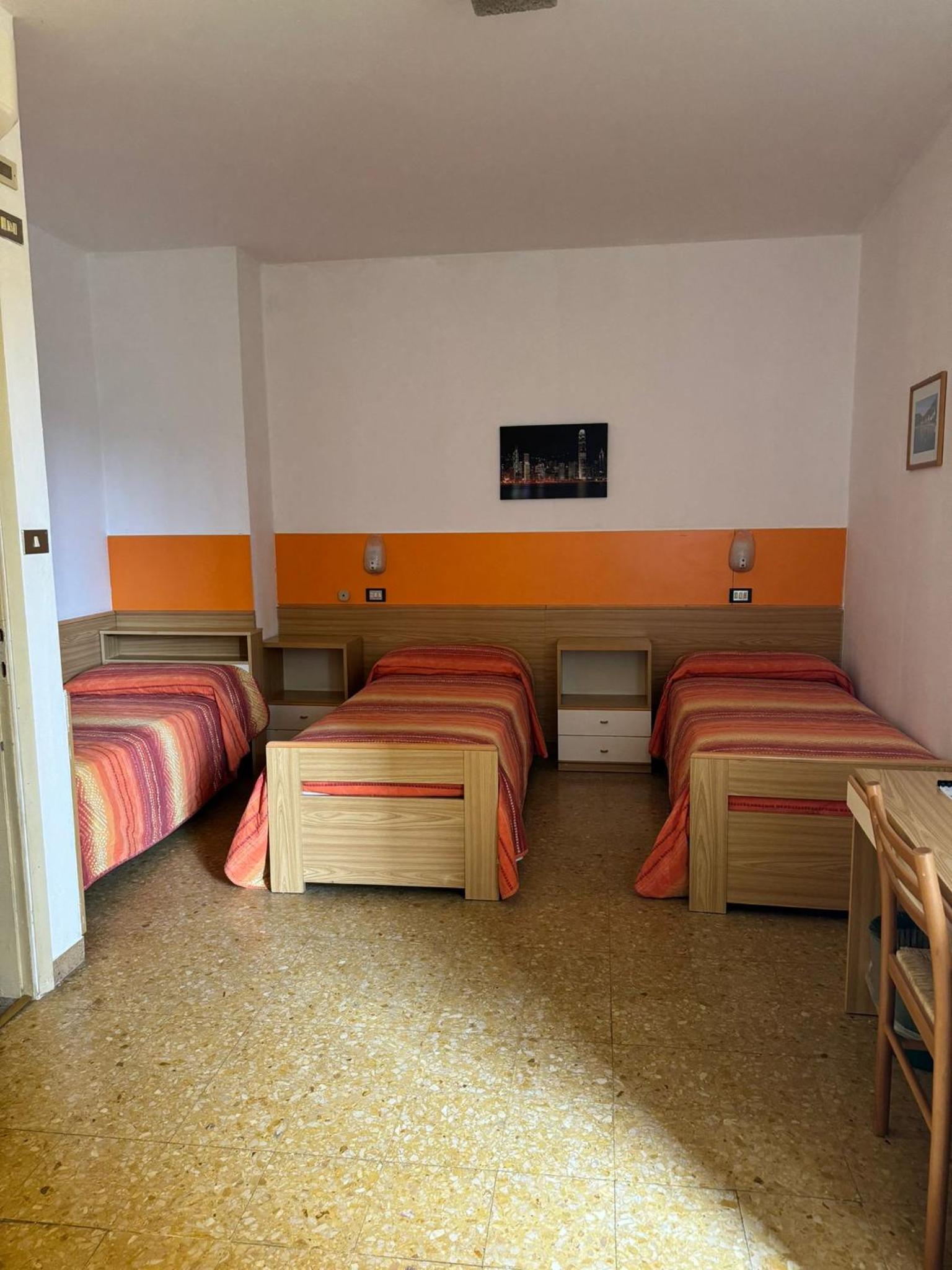 Triple Room photo 3