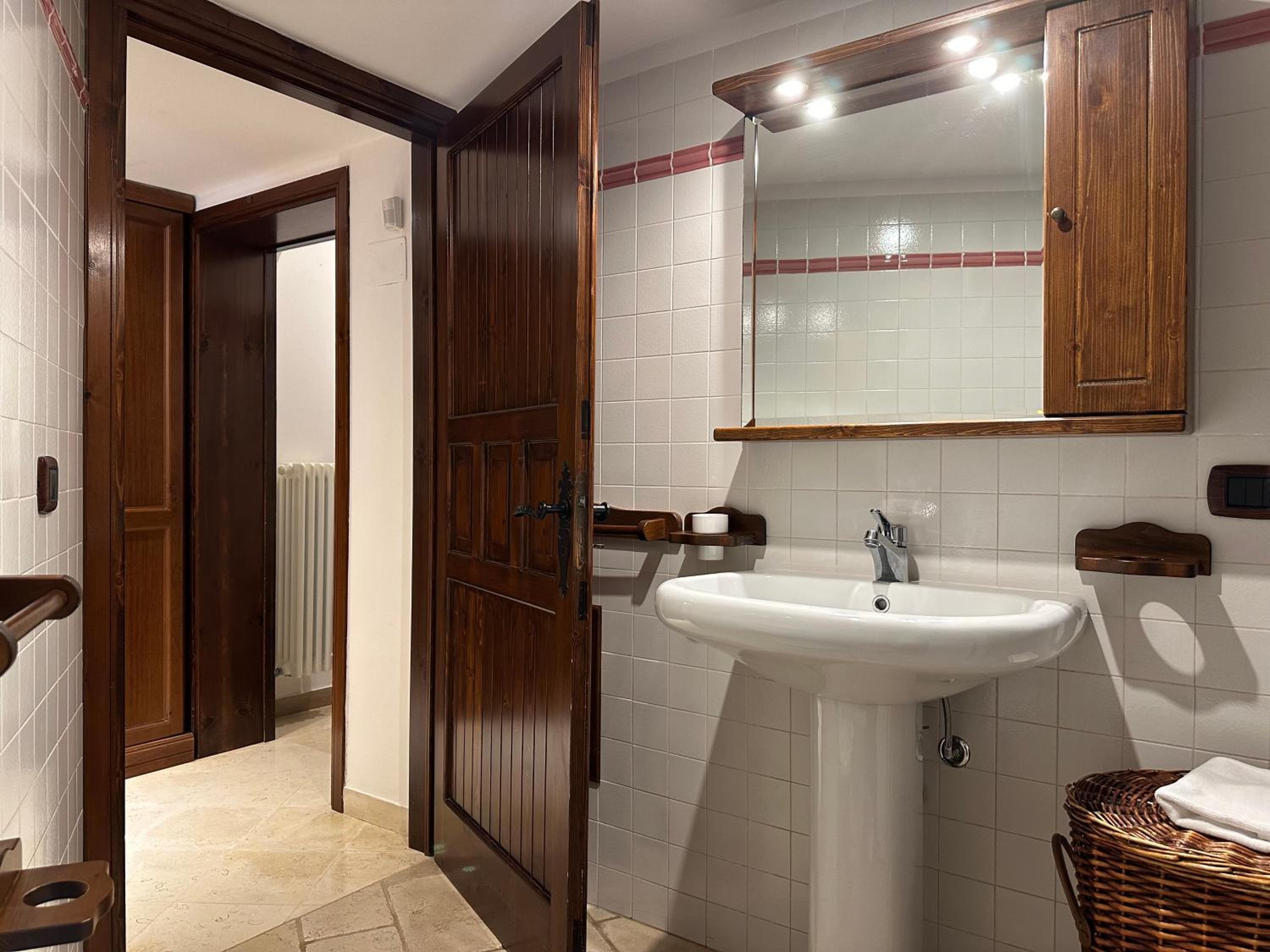 Two-Bedroom House photo 2