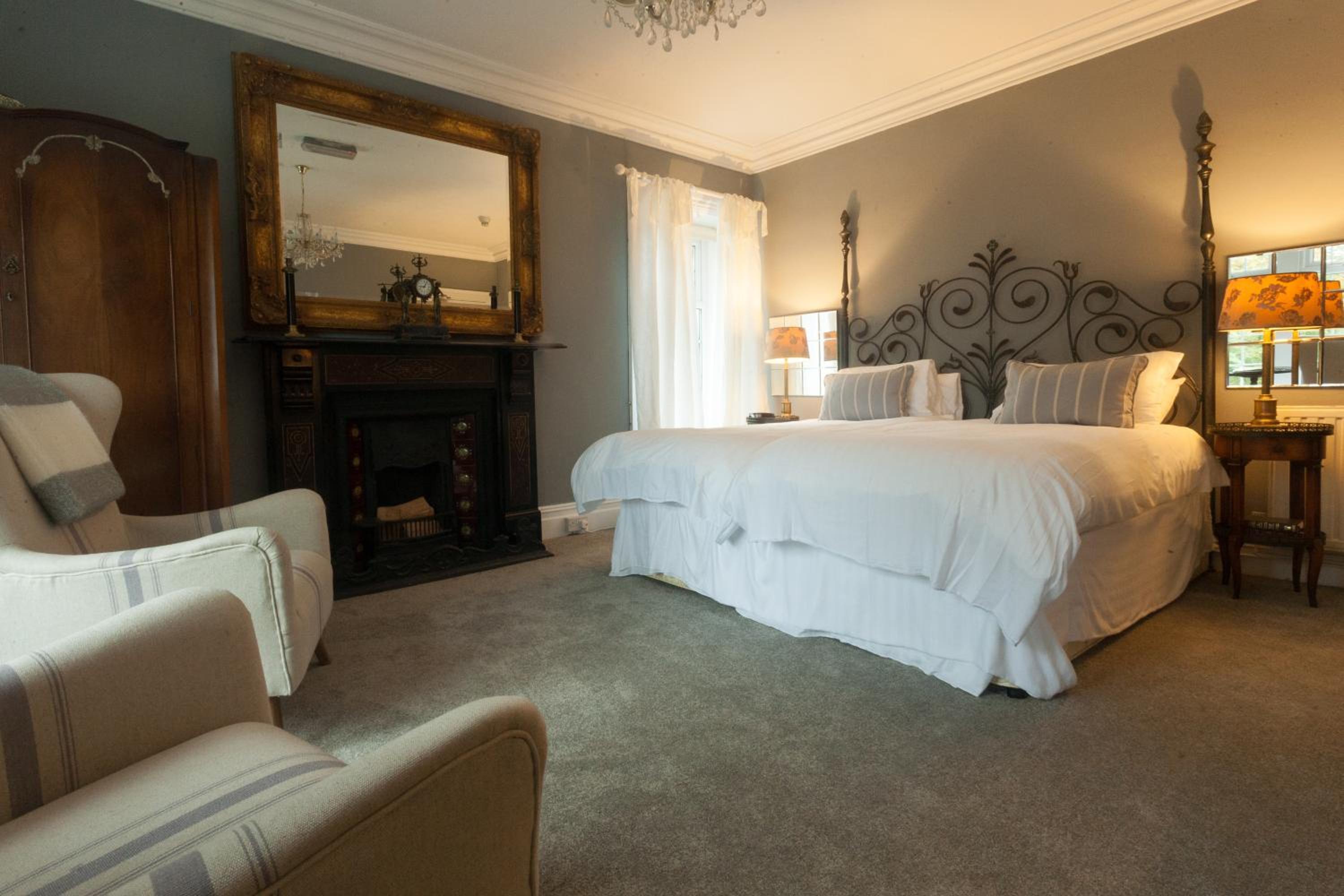 Queen Room with Garden View photo 3