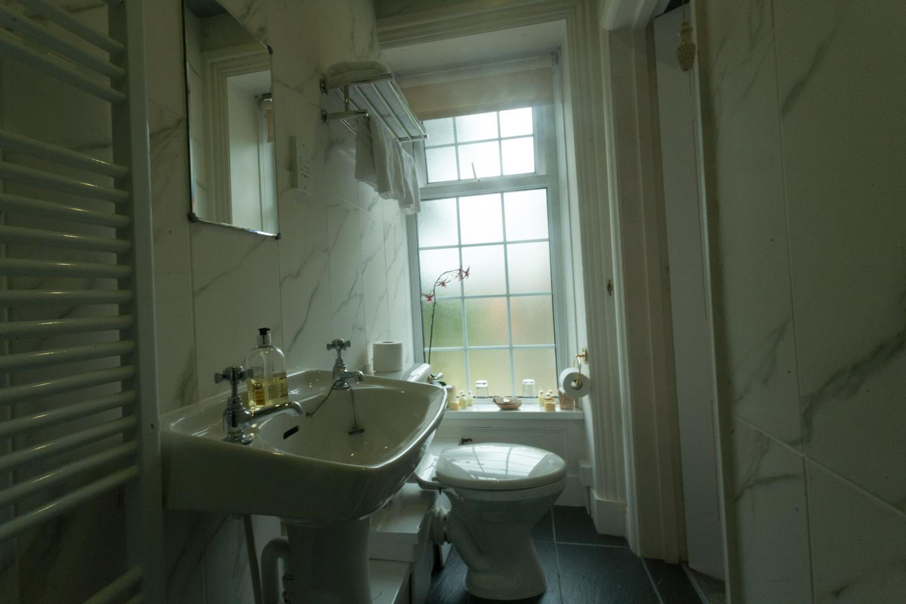 Queen Room with Garden View photo 2