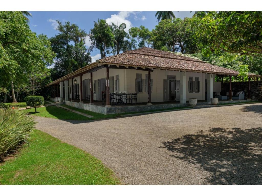 Four-Bedroom Villa photo 3