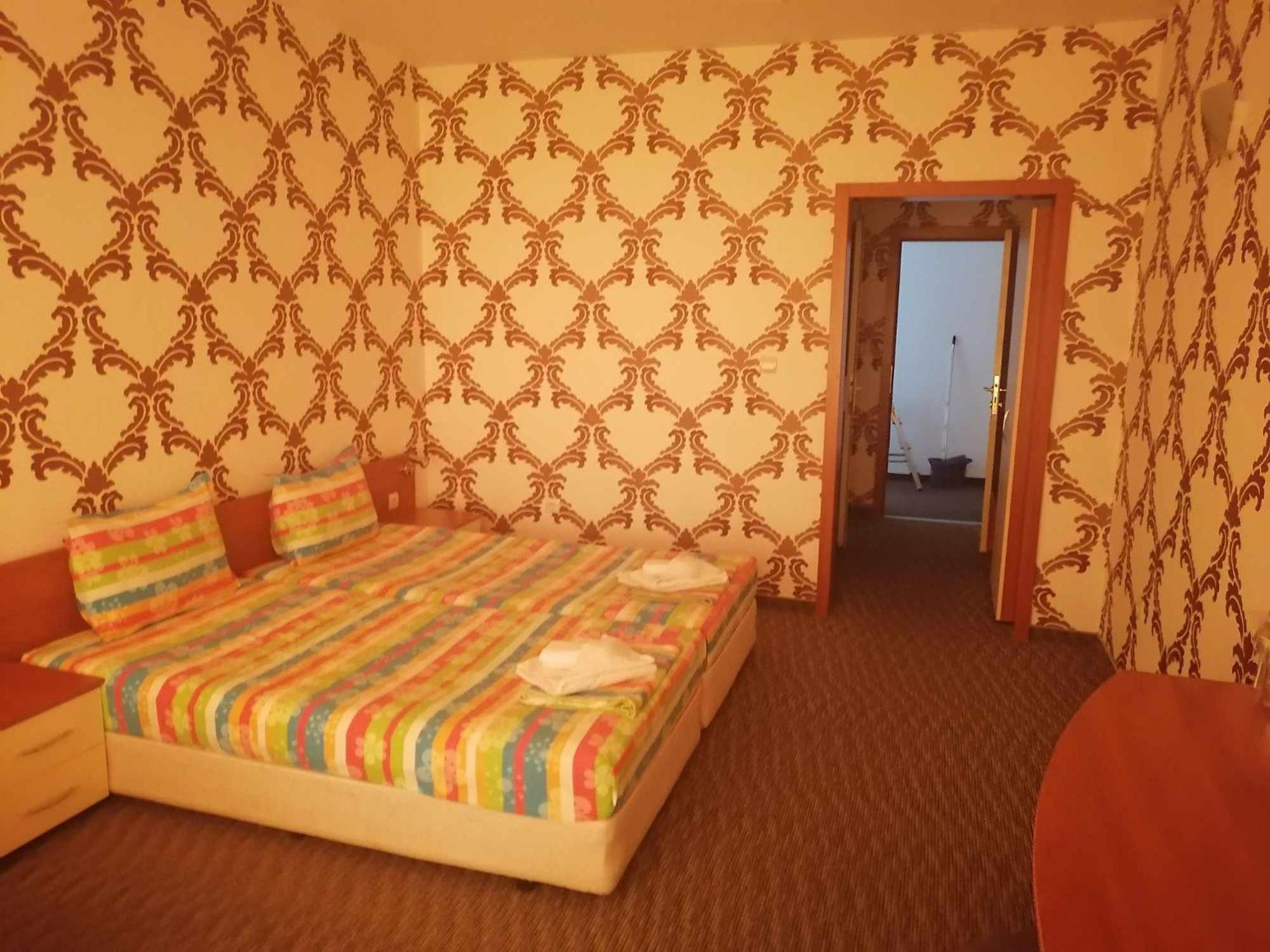 Double or Twin Room with Balcony photo 2