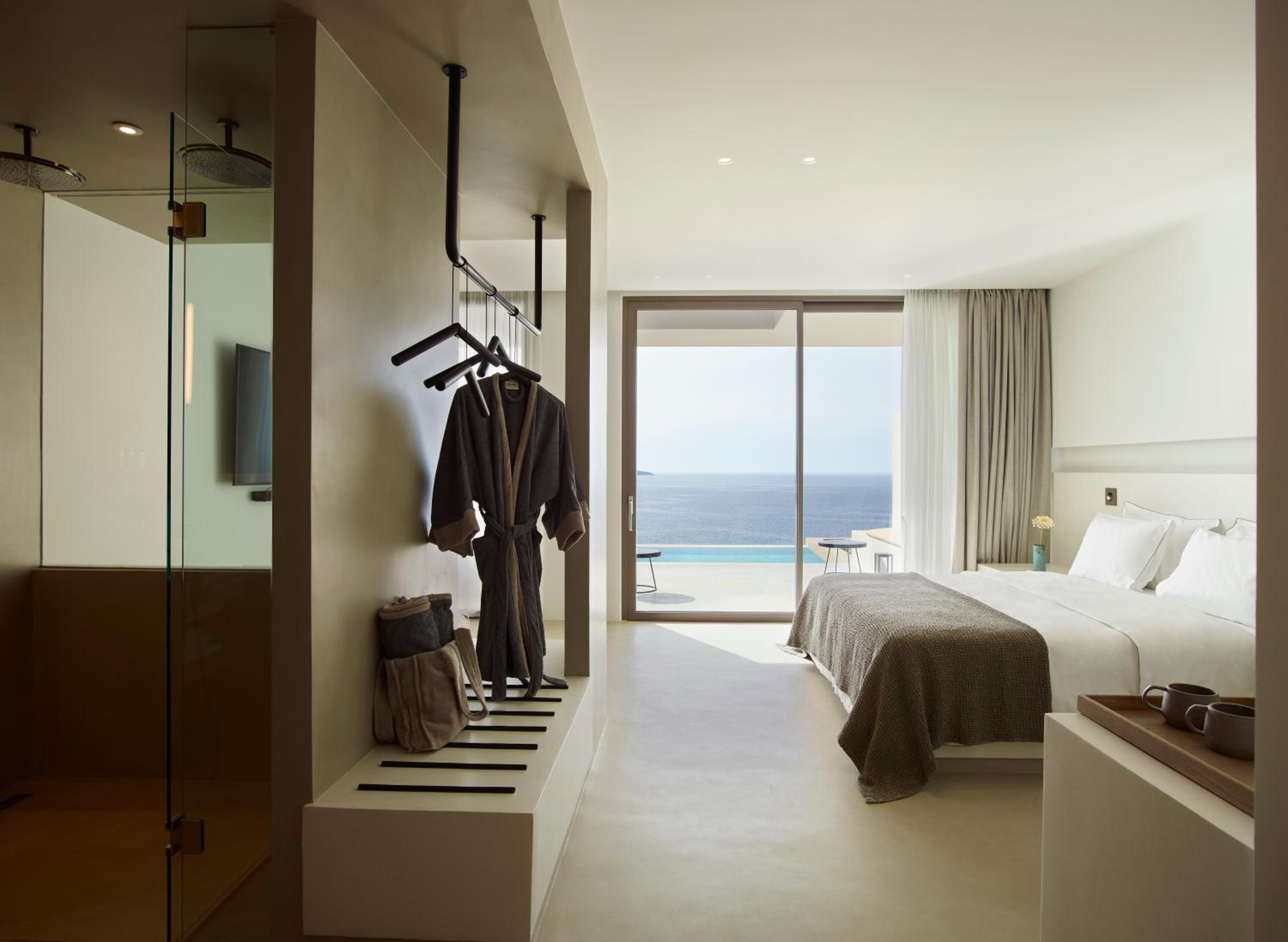 White Coast Suite Sea View with Private Pool photo 3