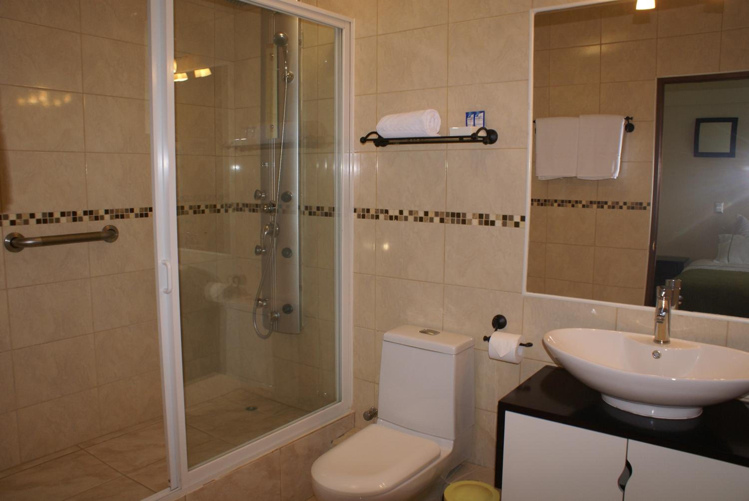 Superior Twin Room photo 3