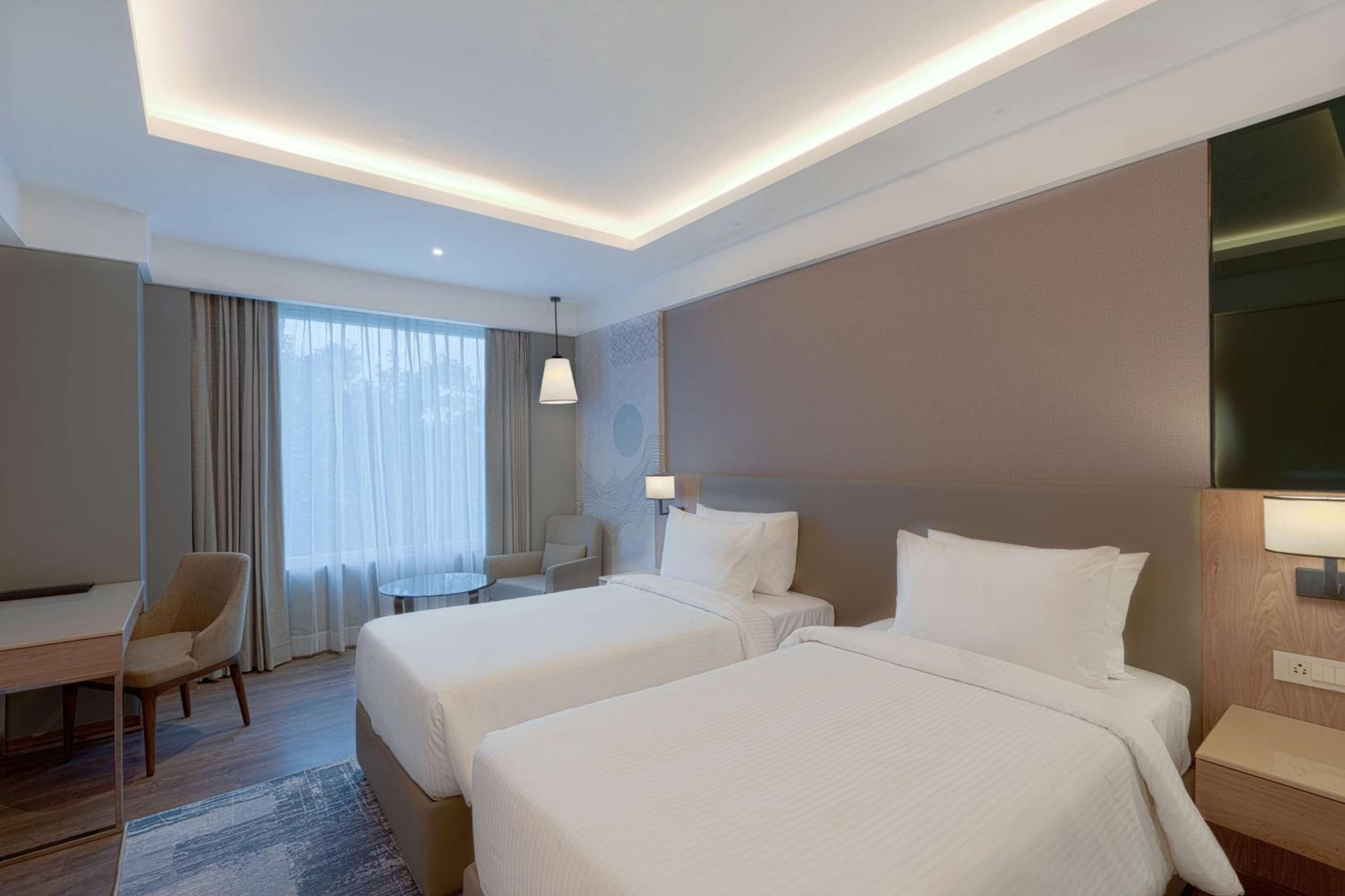 Deluxe Room - Photo 4