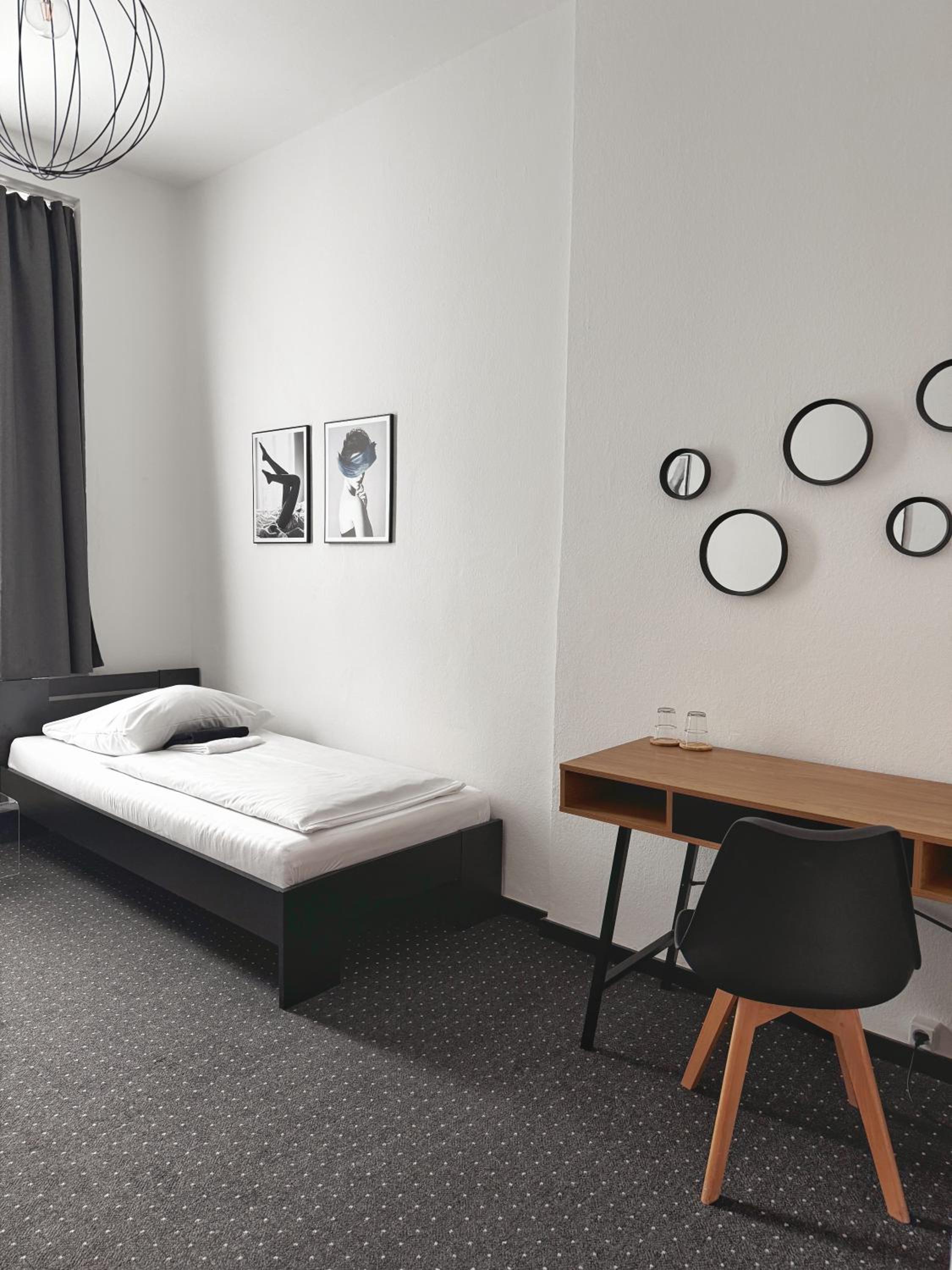 Economy Double Room with Shared Bathroom