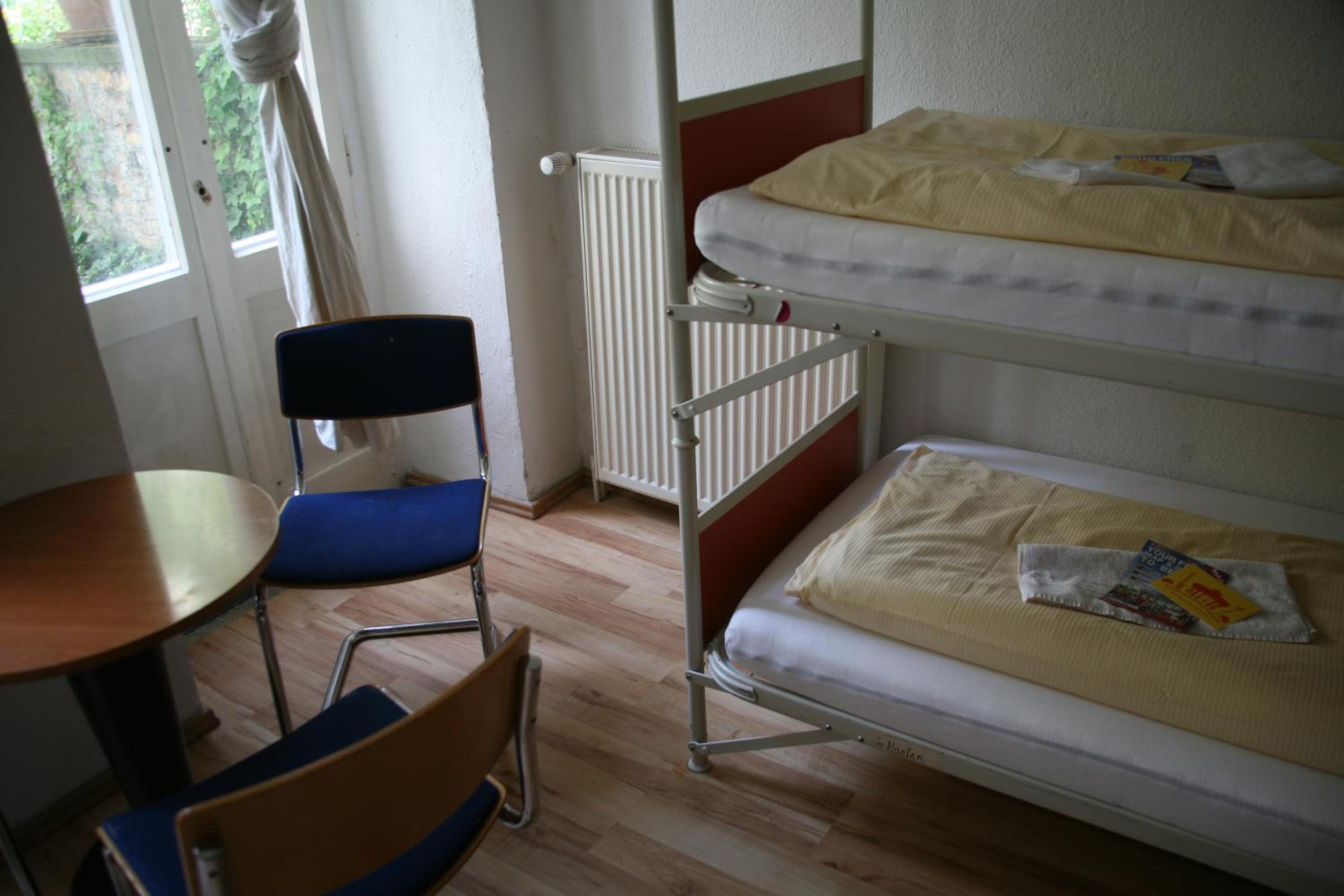 Bed in 4-Bed Dormitory Room photo 2