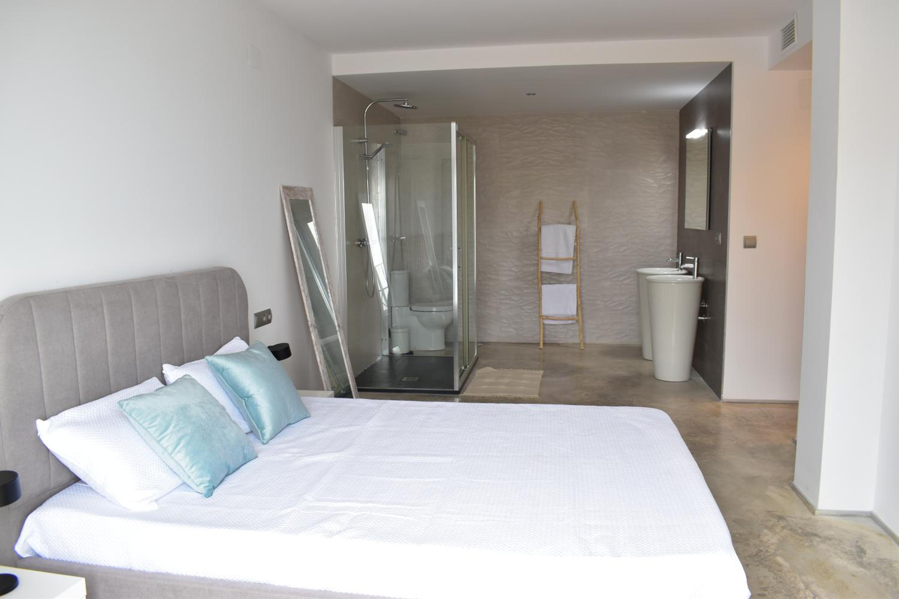 Casa de cinco habitaciones