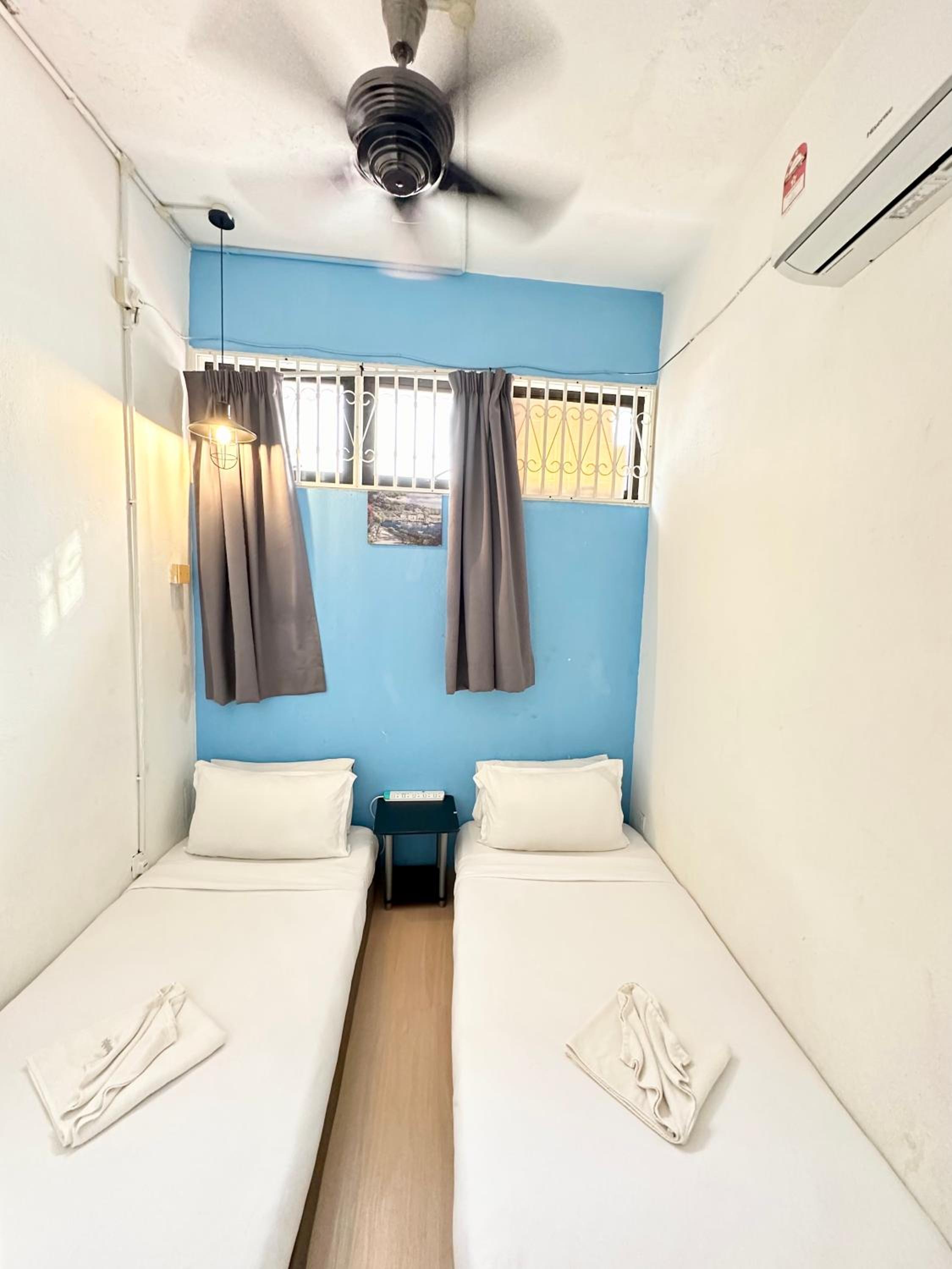 Twin Room with Shared Bathroom
