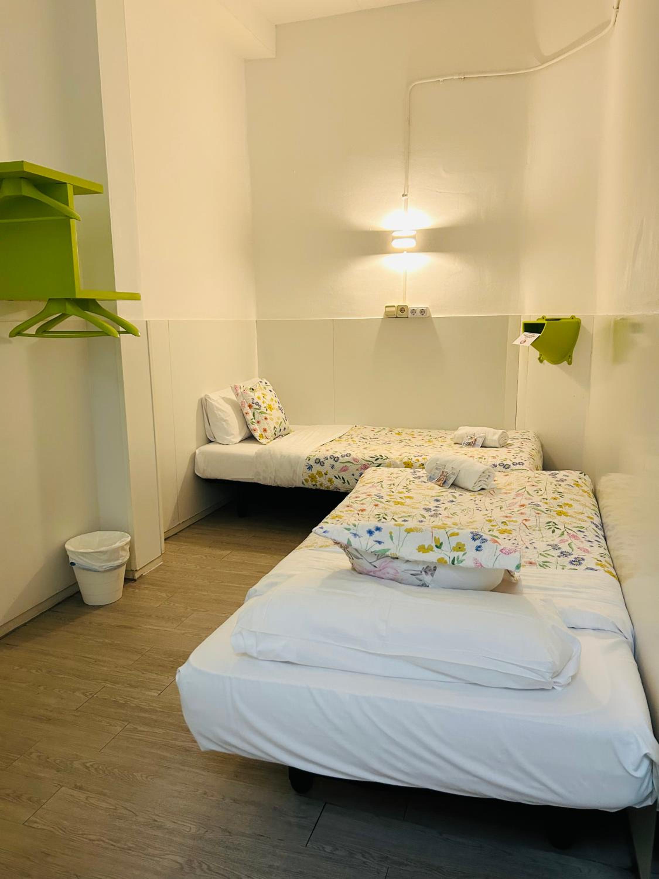 Habitación Doble con Baño Privado