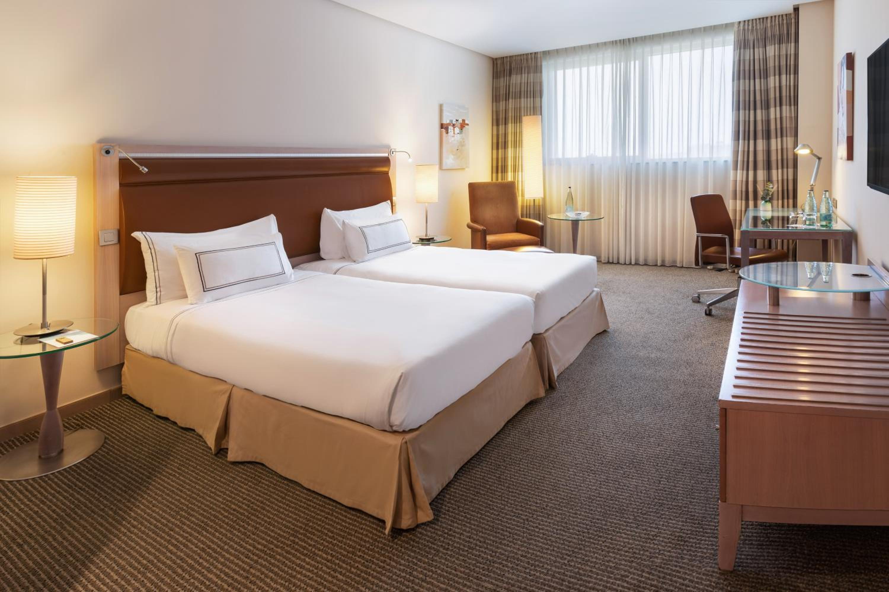 Meliá Room thumbnail 5