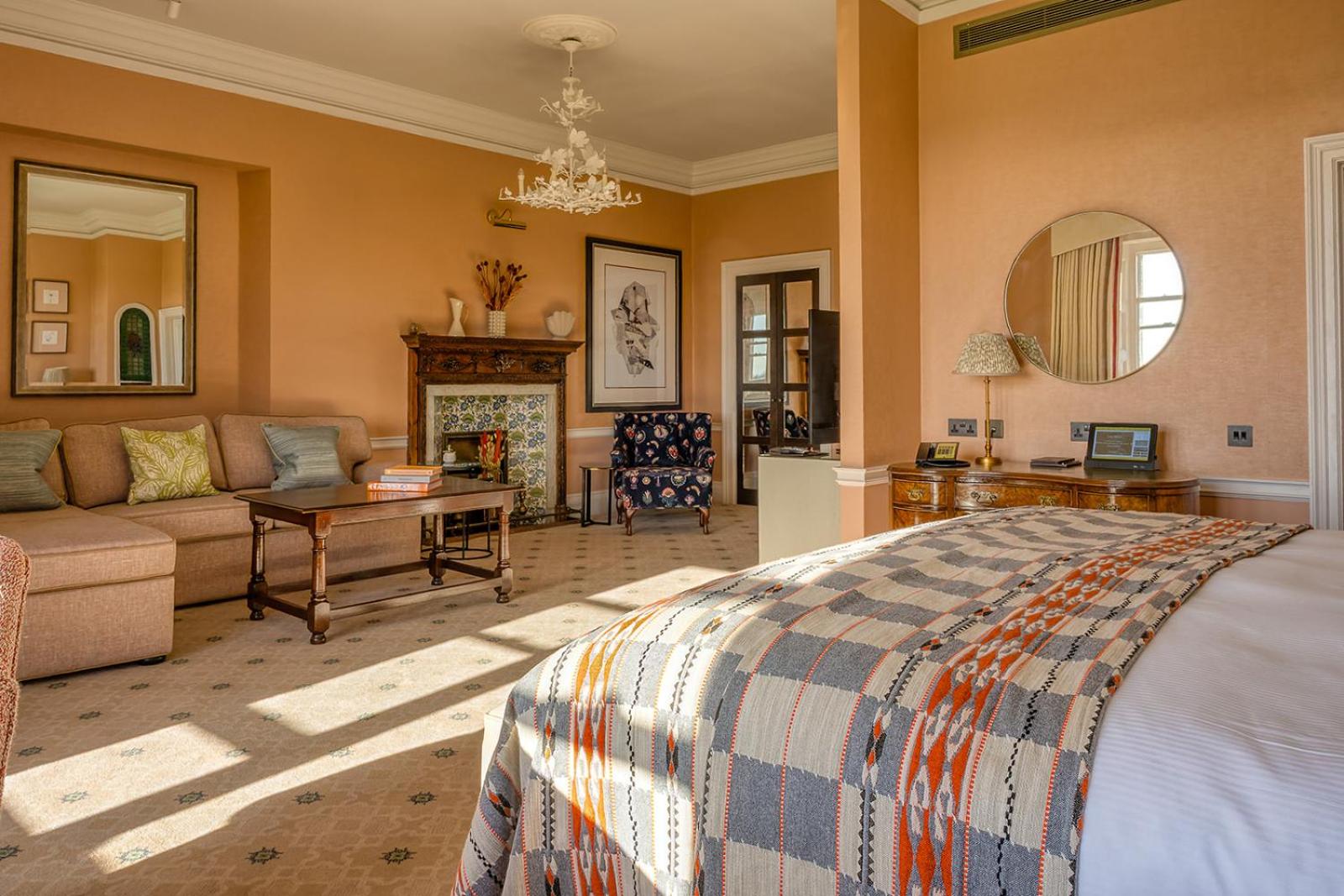 Junior Suite with Garden View