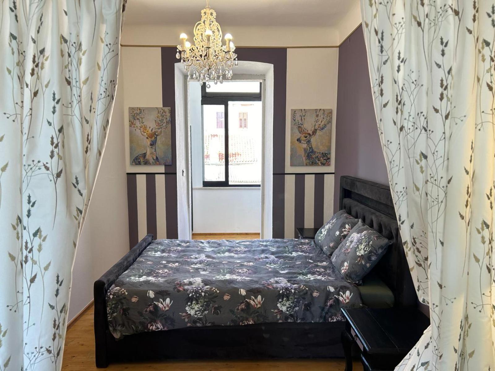 Deluxe One-Bedroom Apartment with City View