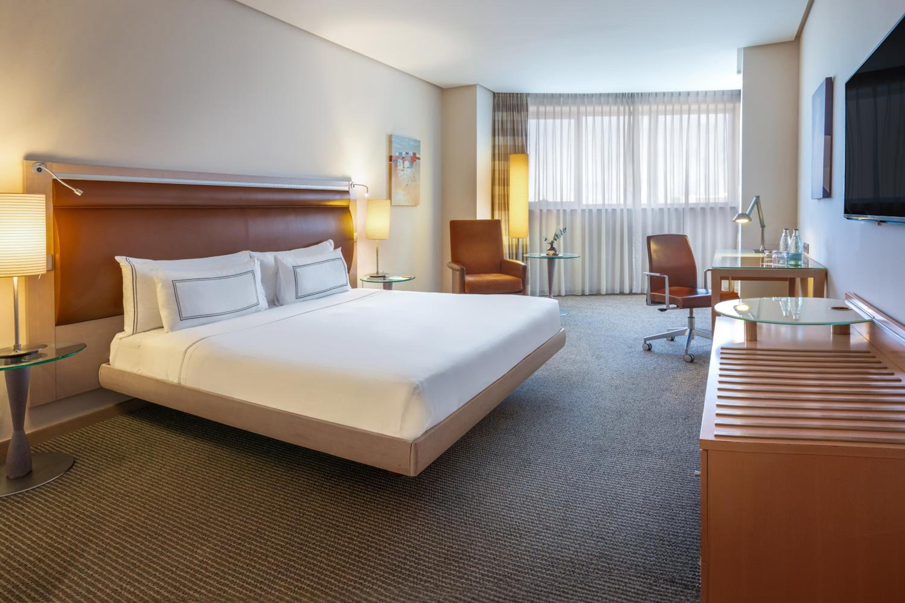 Melia Room King Bed