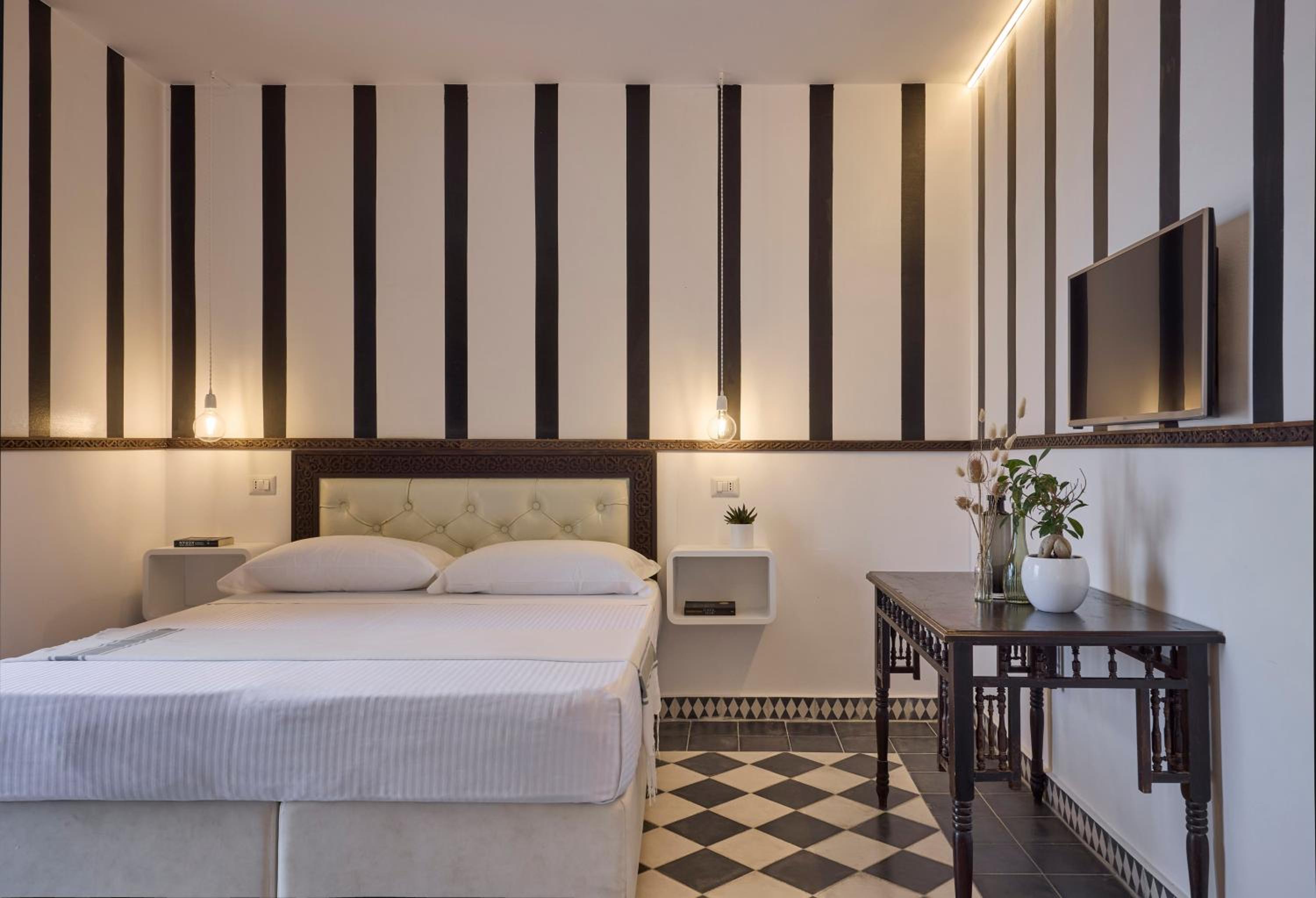 Standard Doppel- oder Zweibettzimmer mit Meerblick