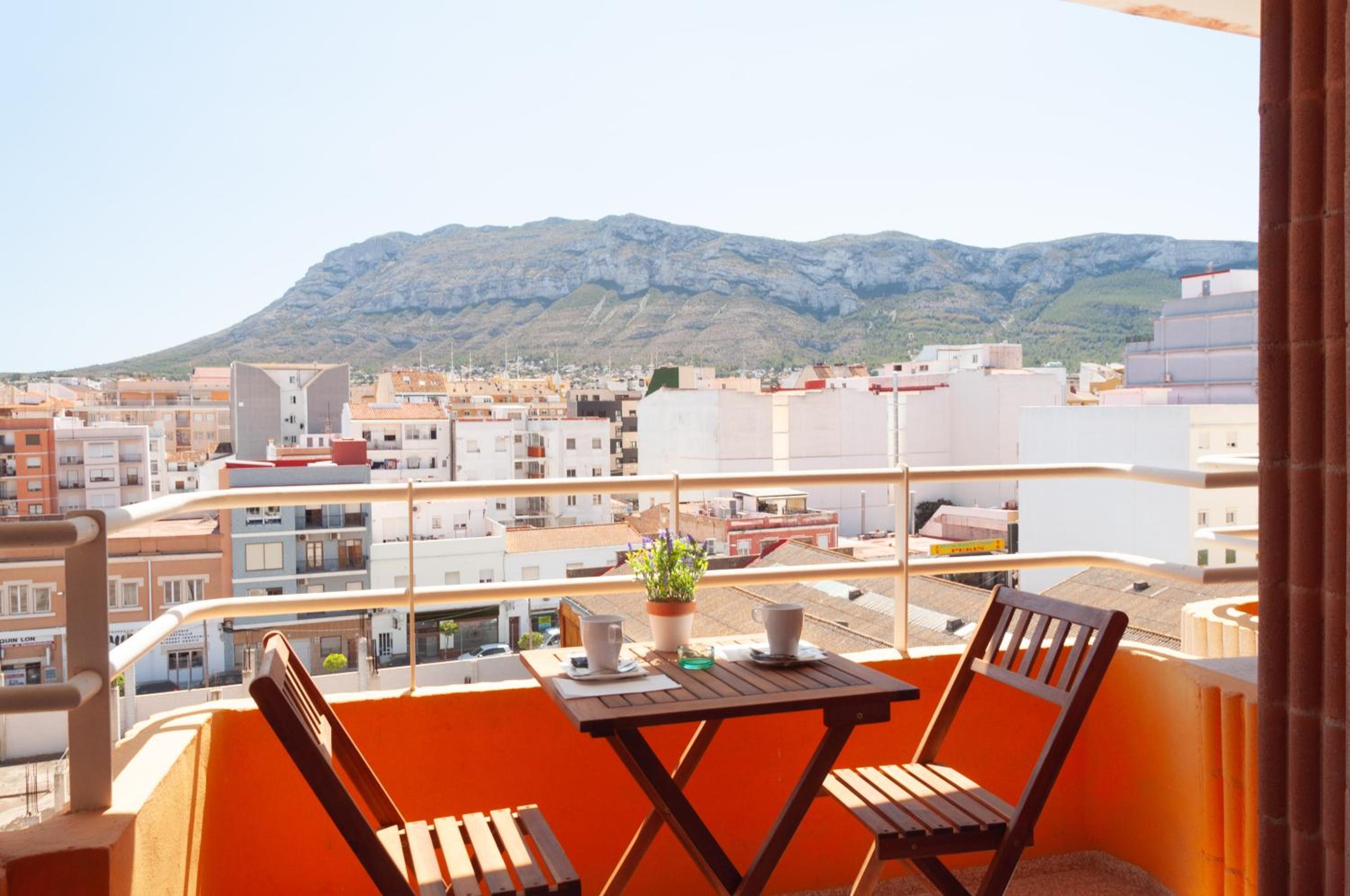Twin Room with Balcony photo 2